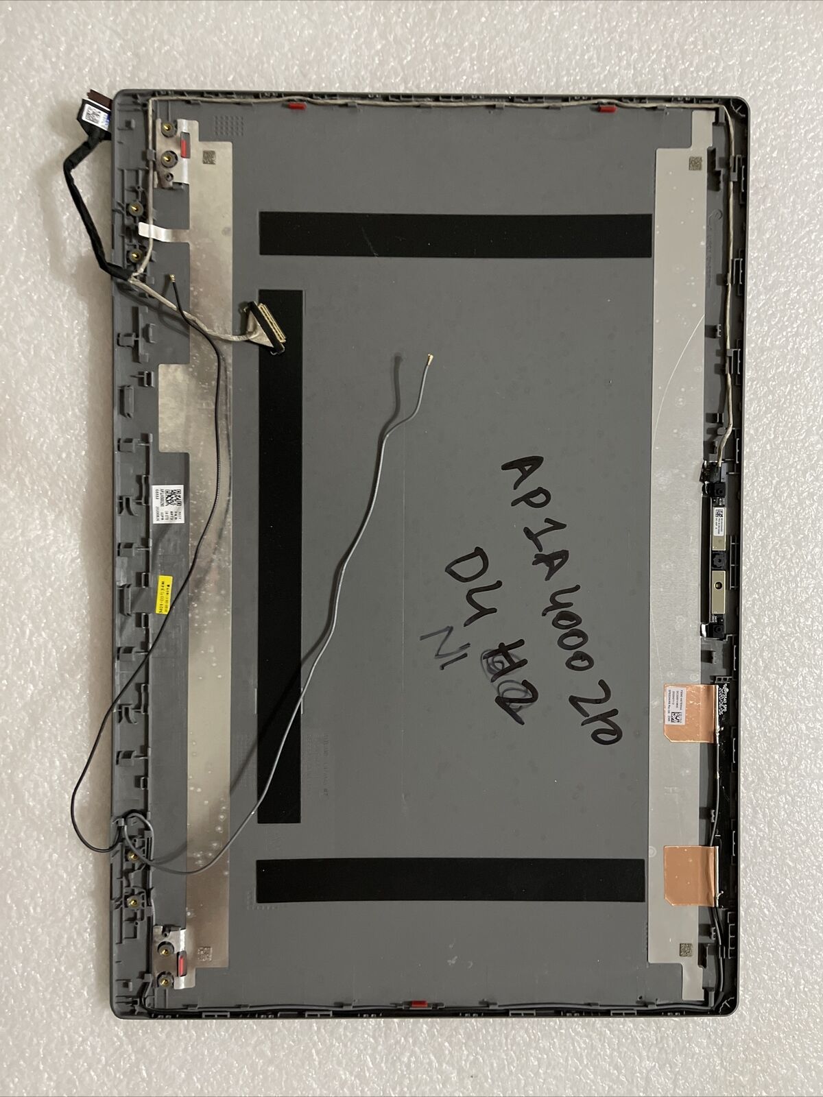 Genuine Lenovo Ideapad S145-15IWL Laptop Back Cover Silver  AP1A4000210 Ata d4