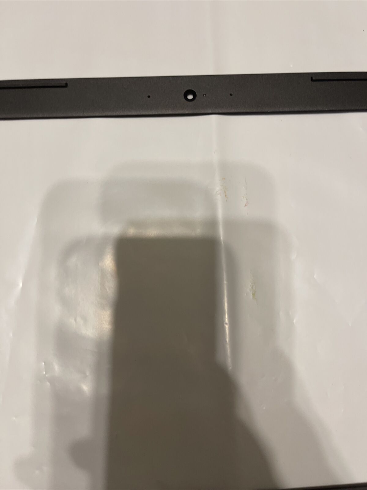 Genuine Dell Inspiron 15 5570 Laptop LCD Front Bezel Webcam Port GPY6Y 0GPY6Y N4