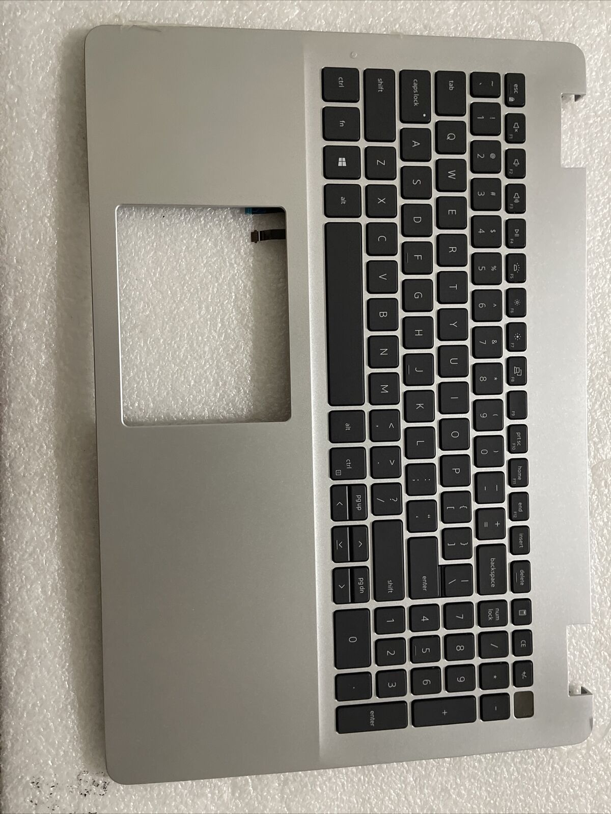 Dell Inspiron 5593 Palmrest Backlit US Eng Keyboard W Type-C 07G0RN 7G0RN R8 P5