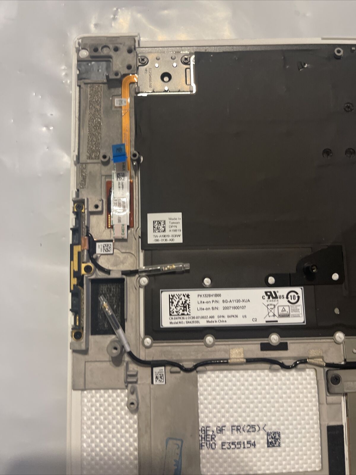 Dell XPS 9500 9510 Precision 5750 Palmrest Touchpad US BCL Keyboard DTXVP T1