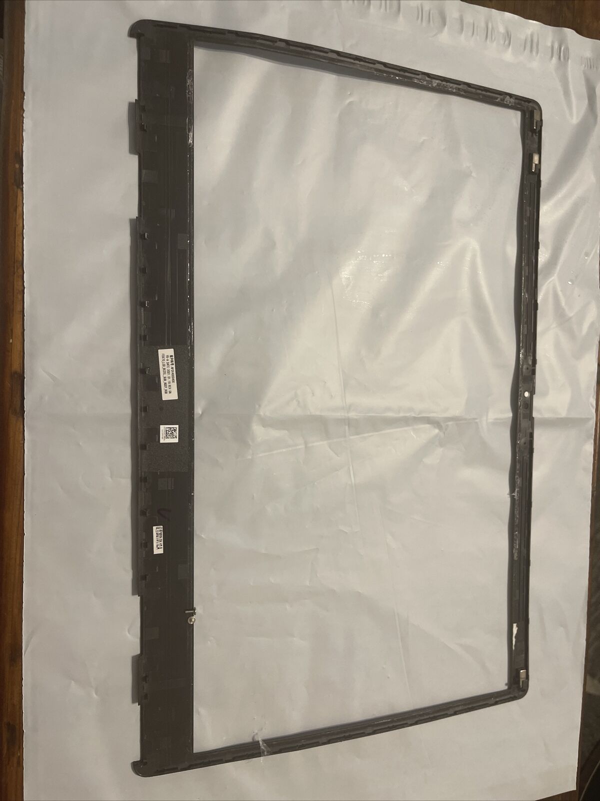 Genuine Dell Precision 7750 7760 17.3" Front Trim LCD Bezel FTDDV 0FTDDV N4