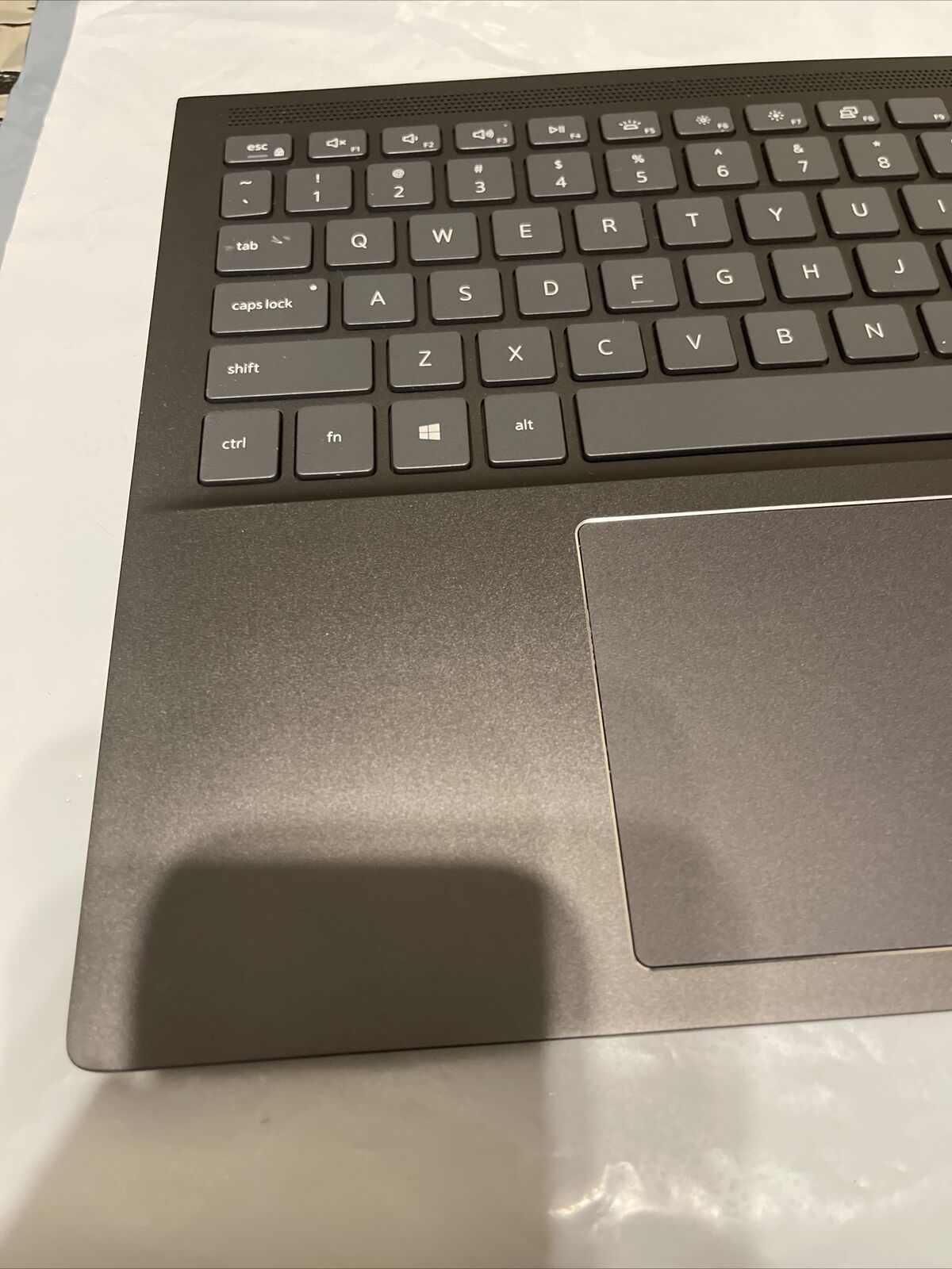 Dell Inspiron 15 7590 Laptop Palmrest Touchpad US/EN BCL Keyboard  2KF2N P4