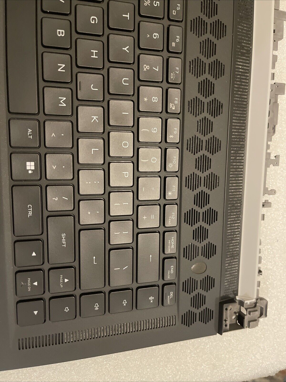 Dell Alienware X15 R1 R2 Palmrest English Keyboard 562JF 386PV 5VHRX NTP9 Read