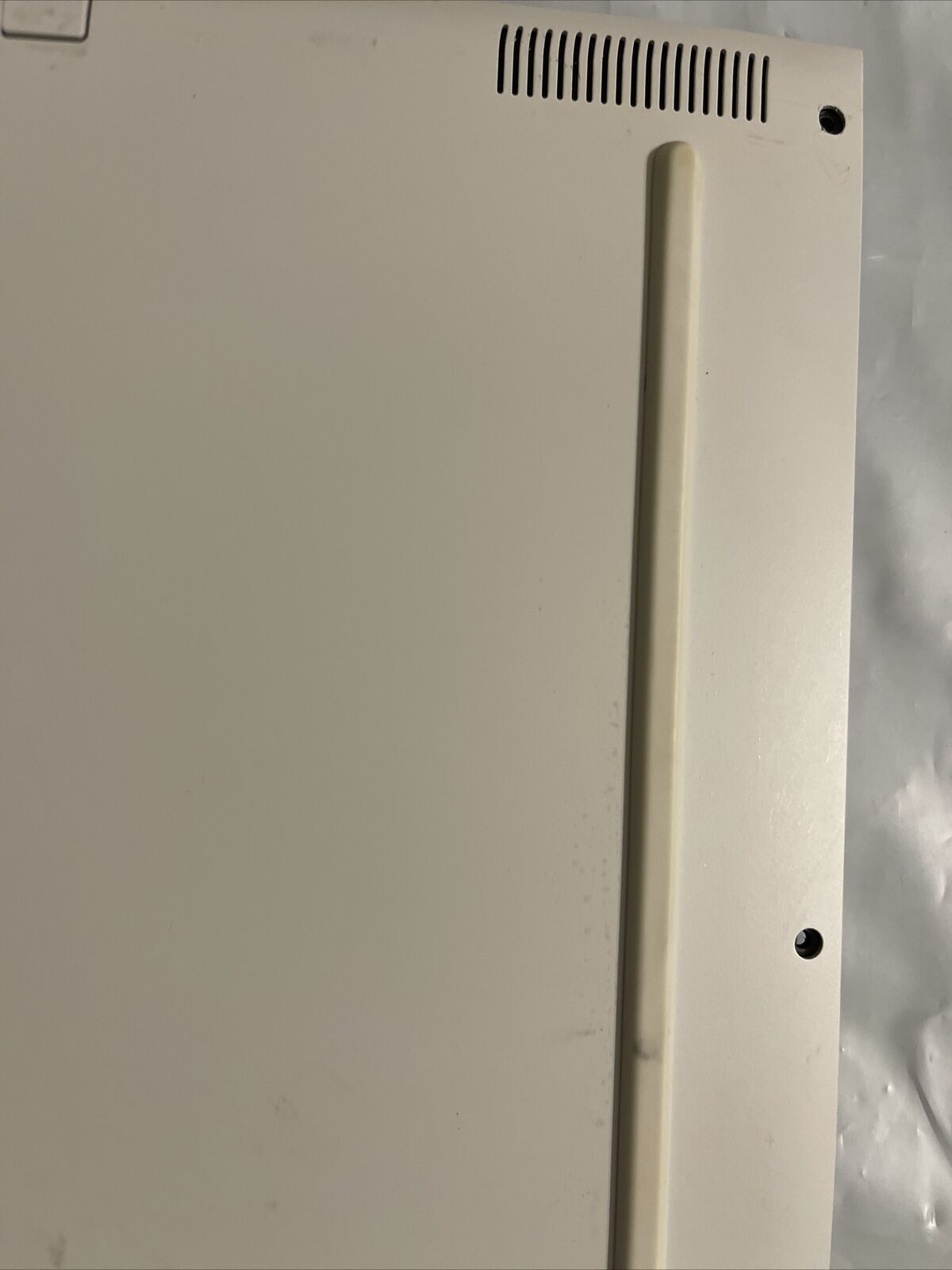 Genuine Dell Alienware M17 R3 Laptop Bottom Base HJ494 0HJ494 80MH0 080MH0 H4 b6