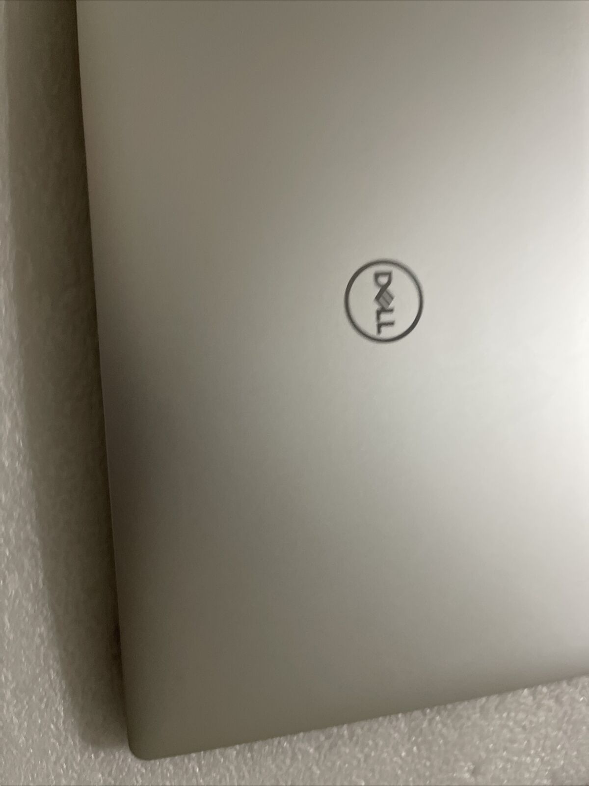 Defective  Dell XPS 15 7590 Precision 5540 UHD 4K  Touchscreen 46KG6 7FG50 RTS7
