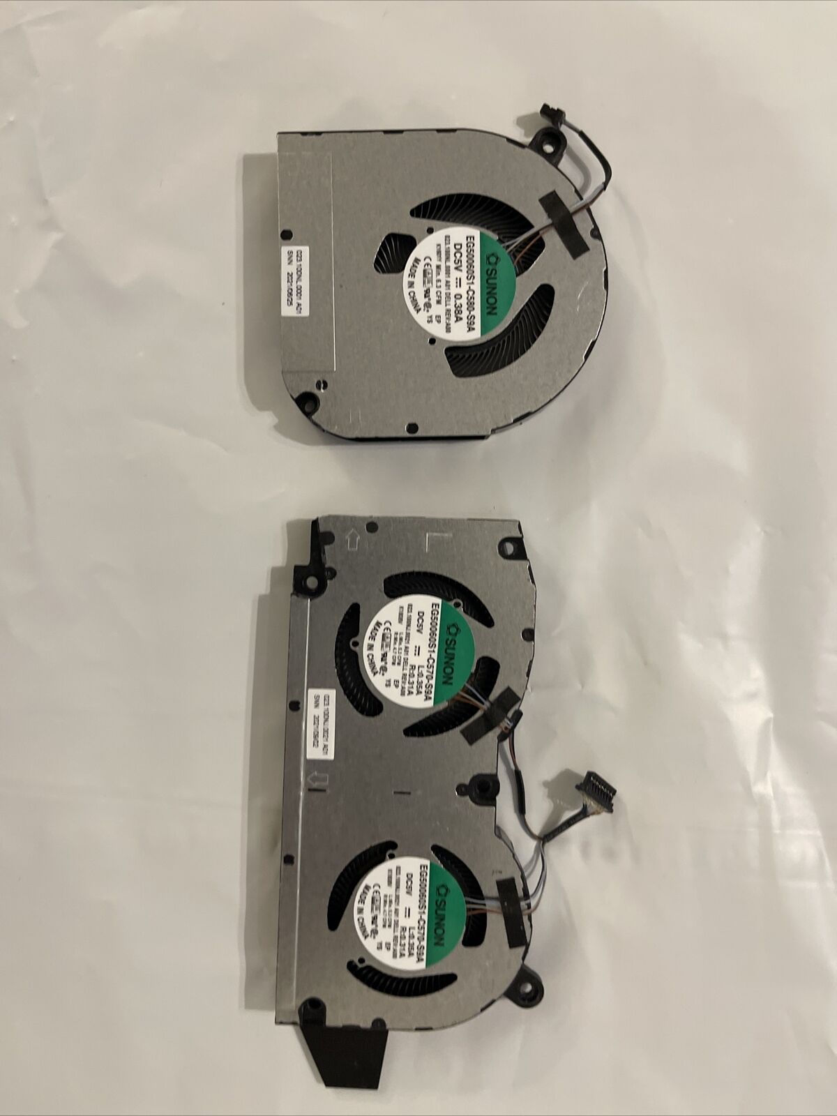 Genuine Dell Inspiron 16-7610 7610 16 Plus CPU + GPU Cooling Fans 0H1YC7 05CXK8