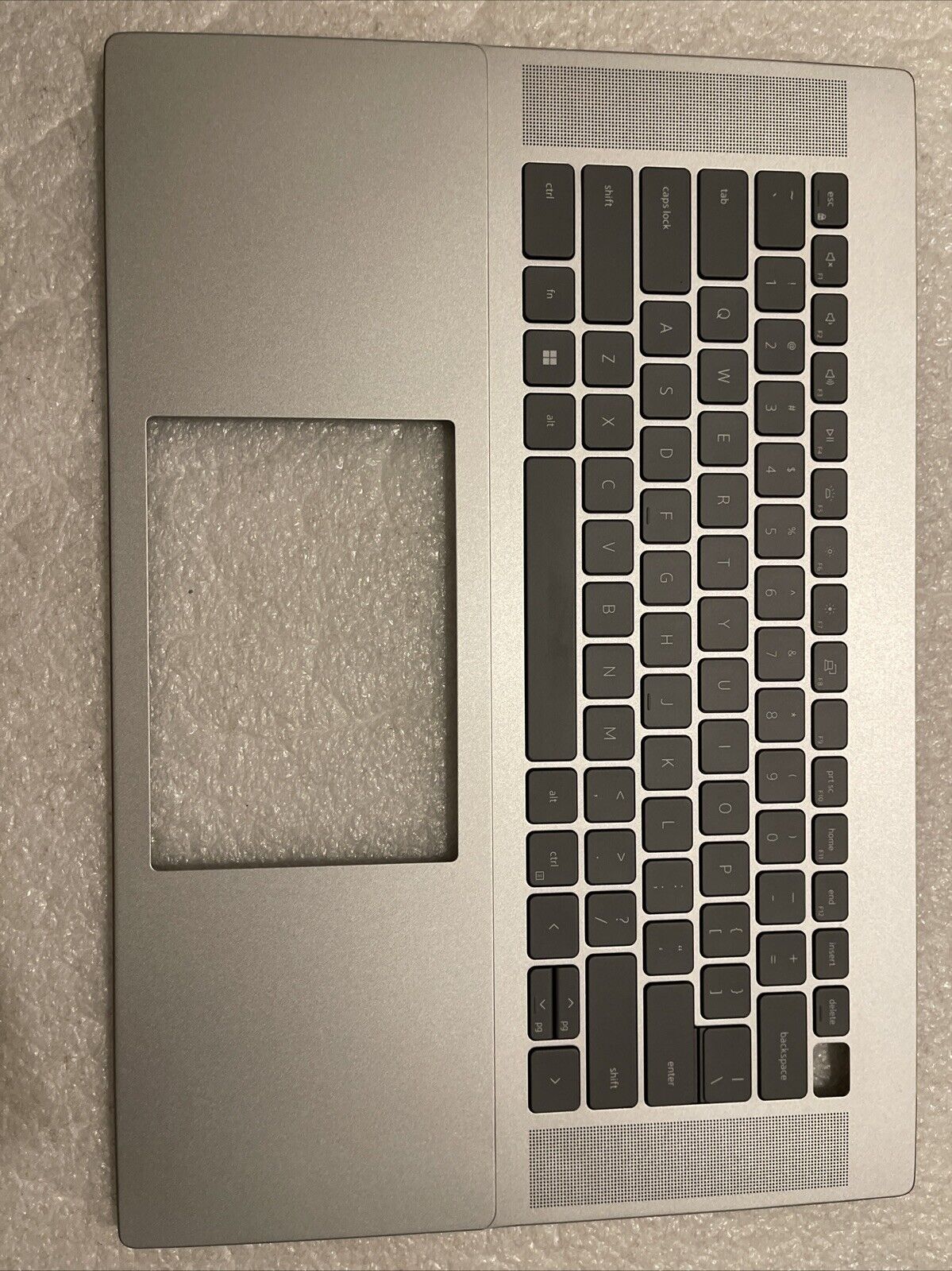 Genuine Dell Inspiron 16 5620 5625 Palmrest US Eng Keyboard YJGM5 0HJ5PC JM P1