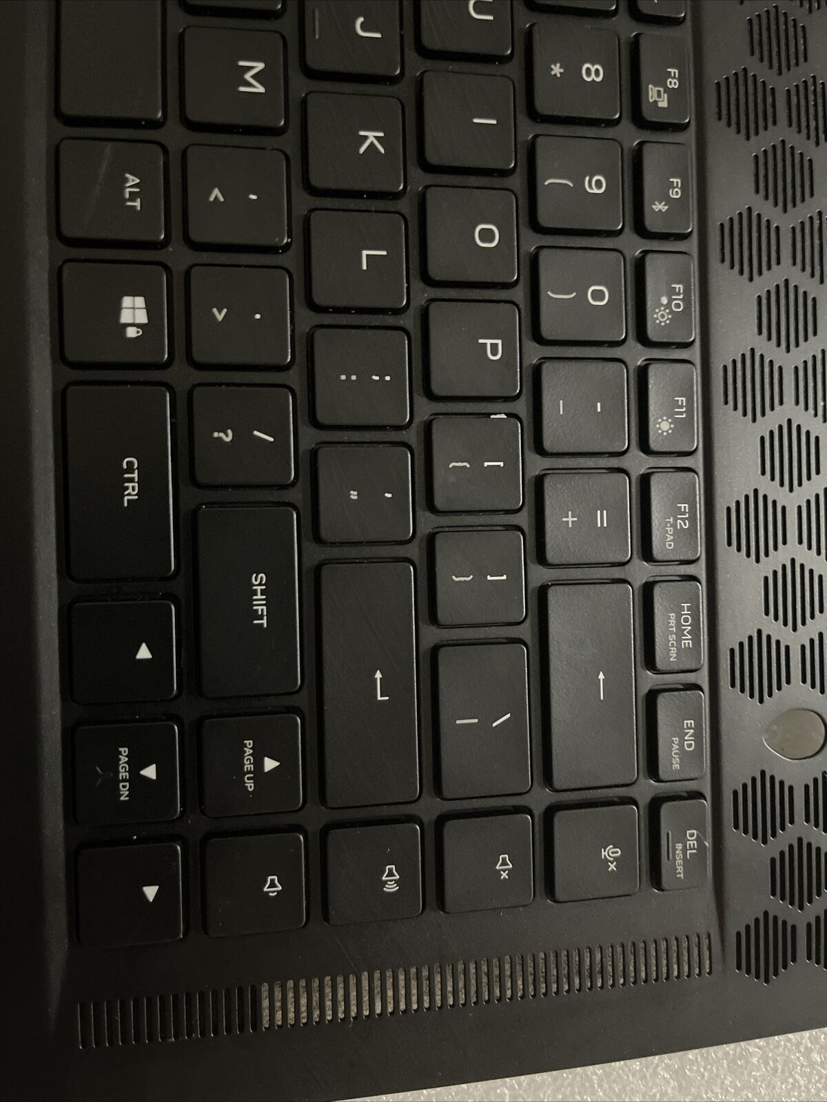OEM Dell Alienware x15 R1 Laptop Palmrest Touchpad Keyboard  Extras 0V6M0K NT P6