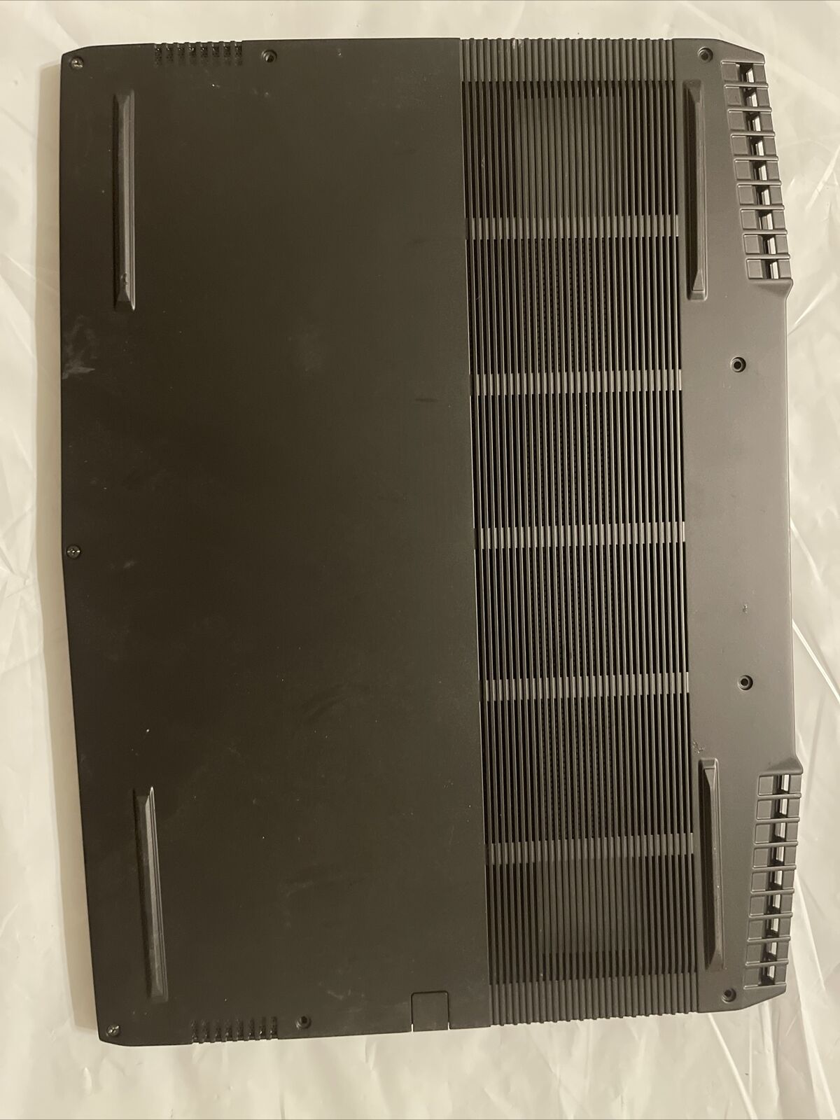 Genuine Dell Alienware M15 15.6"  Laptop Bottom Base Cover P0X42 0P0X42 H1 B6