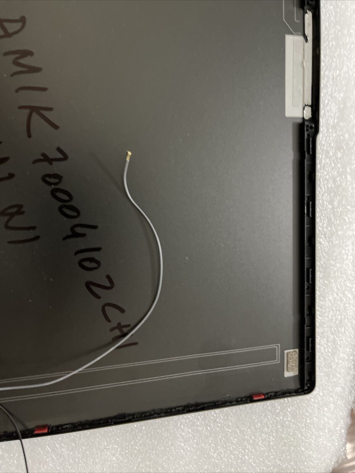 LENOVO IDEAPAD 5 15IIL05 GRAY LCD BACK COVER AM1K7000410 H1 N1 Screw Holes broke