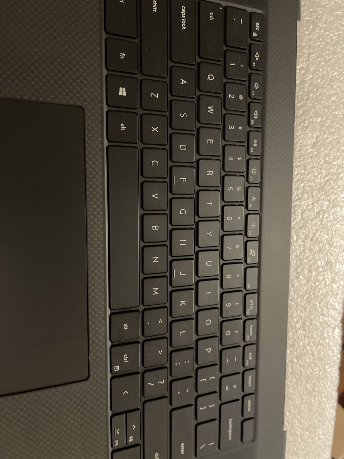 Dell XPS 9700 9710 Precision 5760 Palmrest Backlit US Eng Keyboard  0FWJ2 H1 P5
