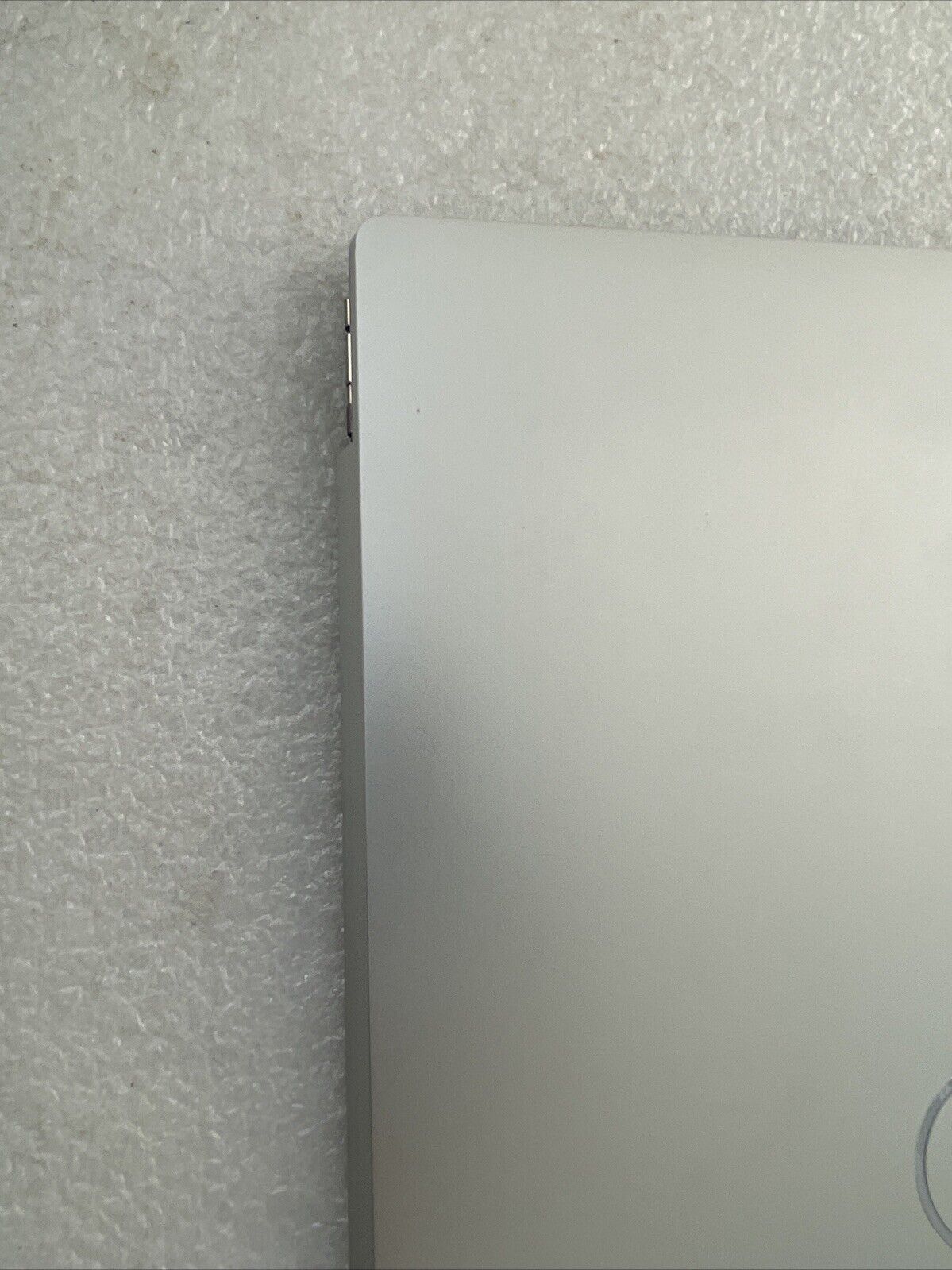 Defective Dell XPS 9320 Plus UHD 13.4" Touchscreen LCD Silver  29WPH VNRJ0 NG D2