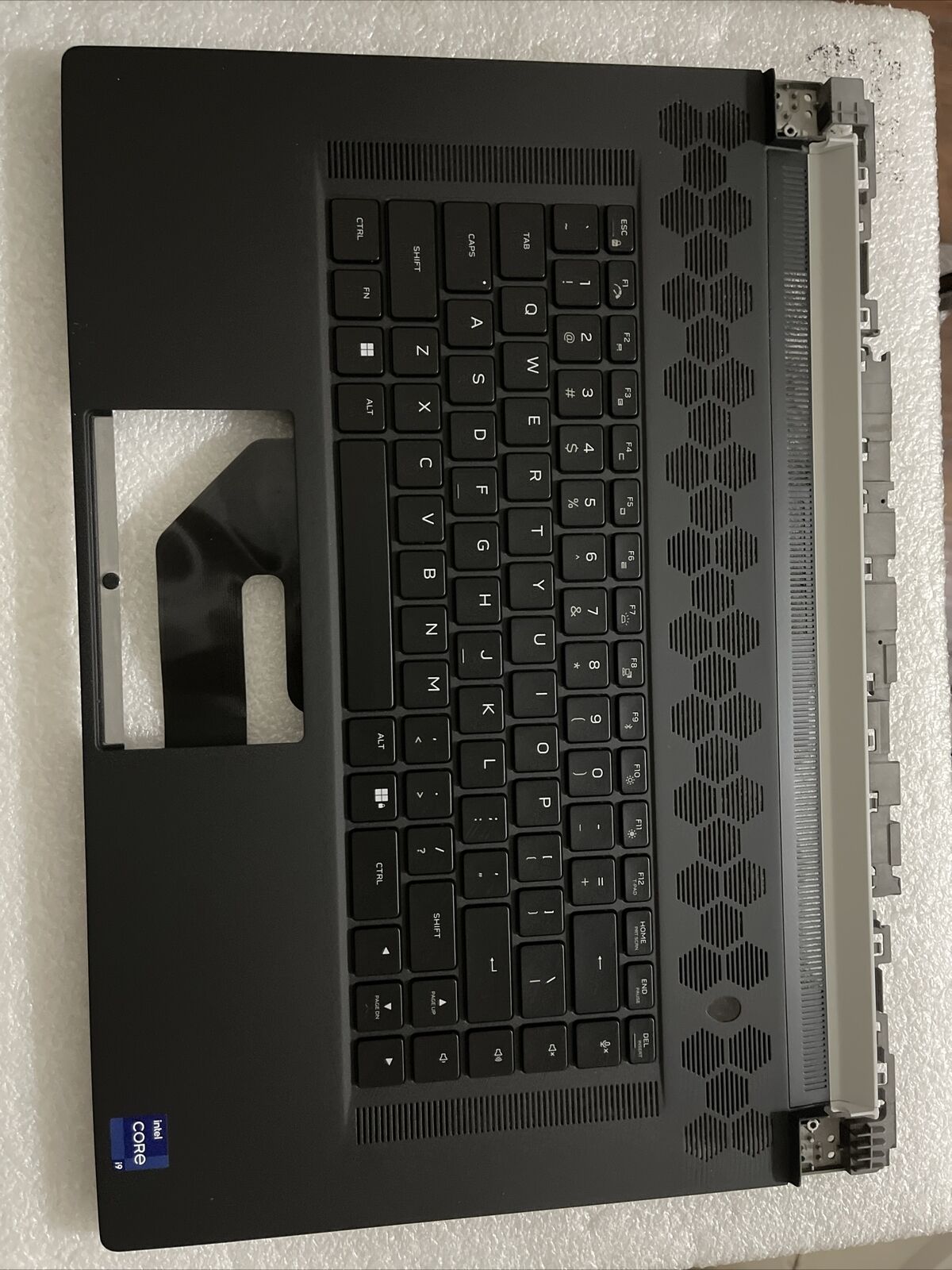New Dell Alienware X17 R2 Laptop Palmrest US Keyboard  AM303000801 346YC H1 R1T1