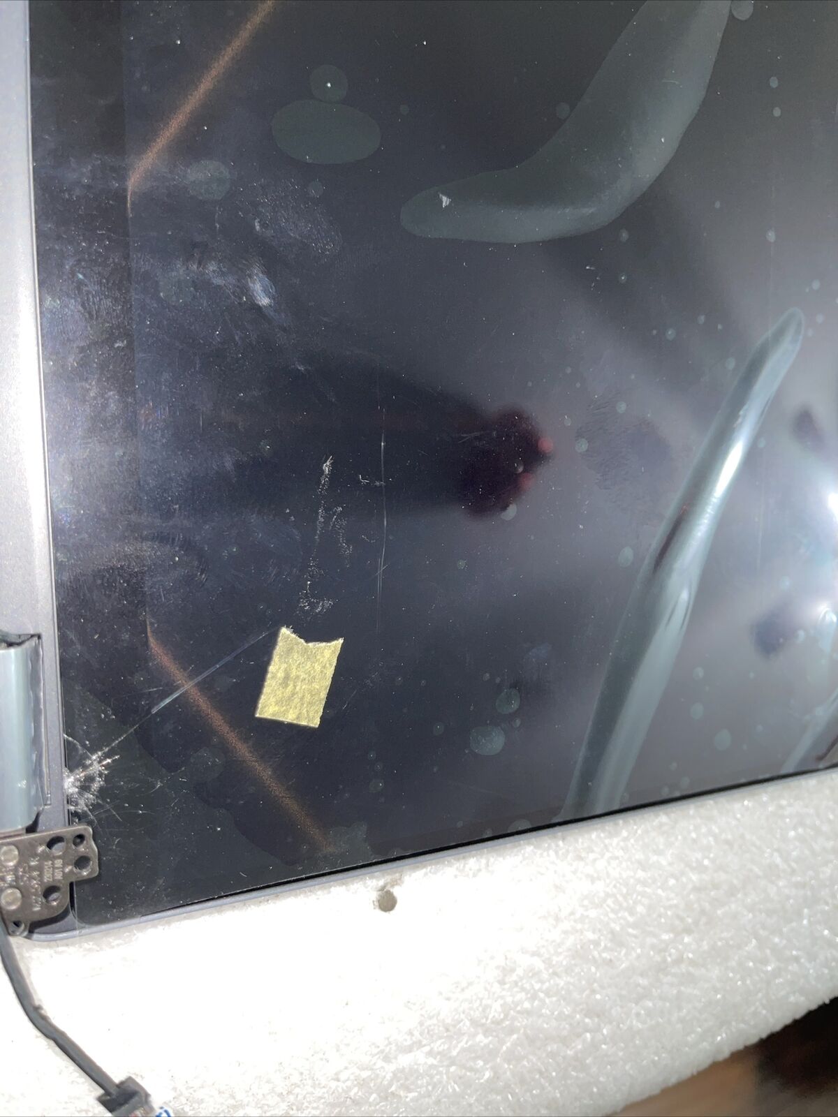 Defective Cracked Dell Latitude 5320 2-in-1 13.3" FHD TouchScreen XYJY4 MT D2