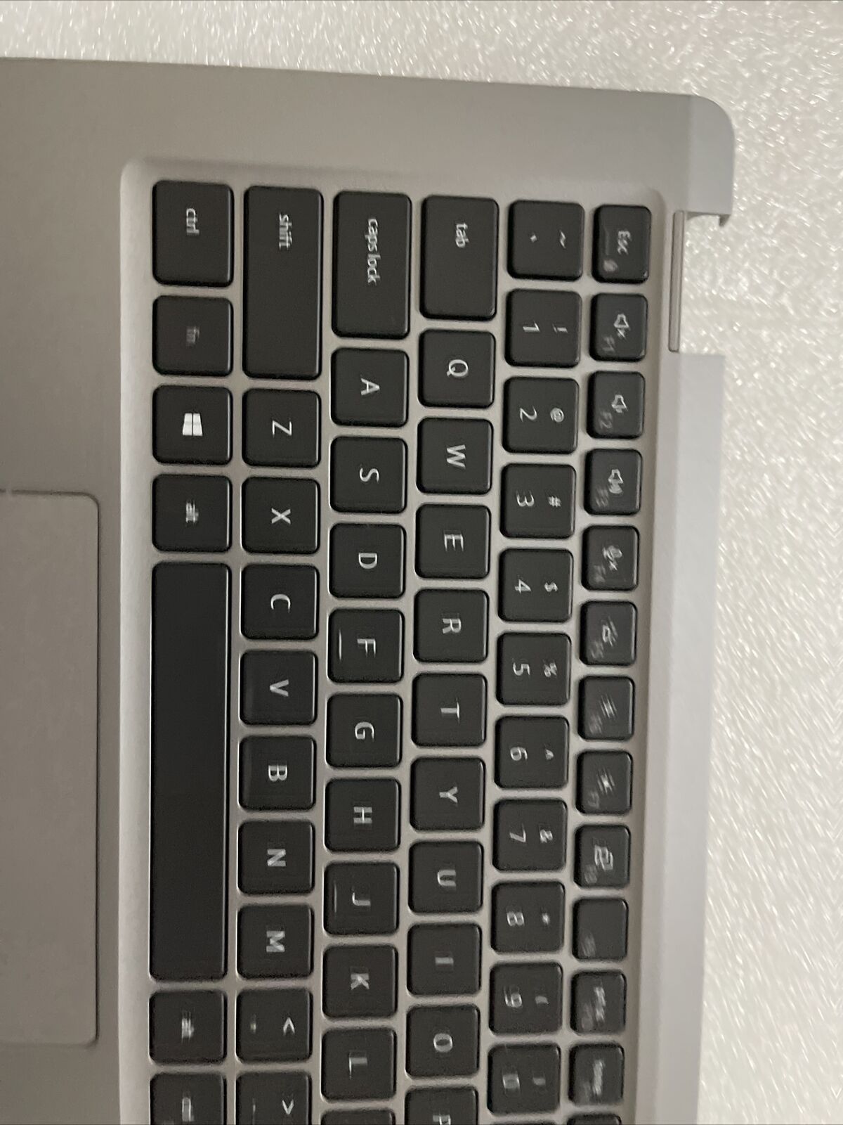 OEM Dell Latitude 5320  Palmrest Touchpad US Backlit Keyboard VJ41Y 0VJ41Y H1 P9