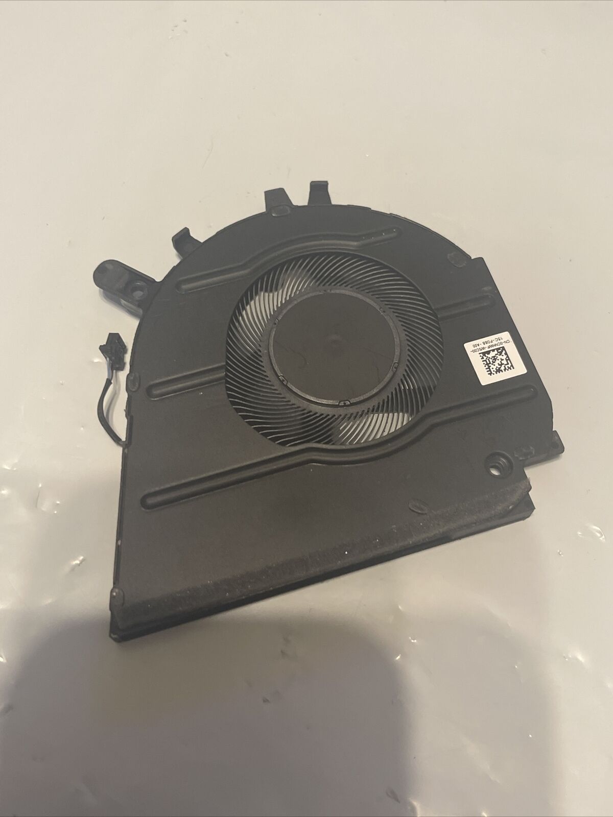 Genuine DELL Cooling Fan EG50050S1-CI20/CI30-S9A DC5V 0.40A 4Pin CNNWF 0CNNWF P2
