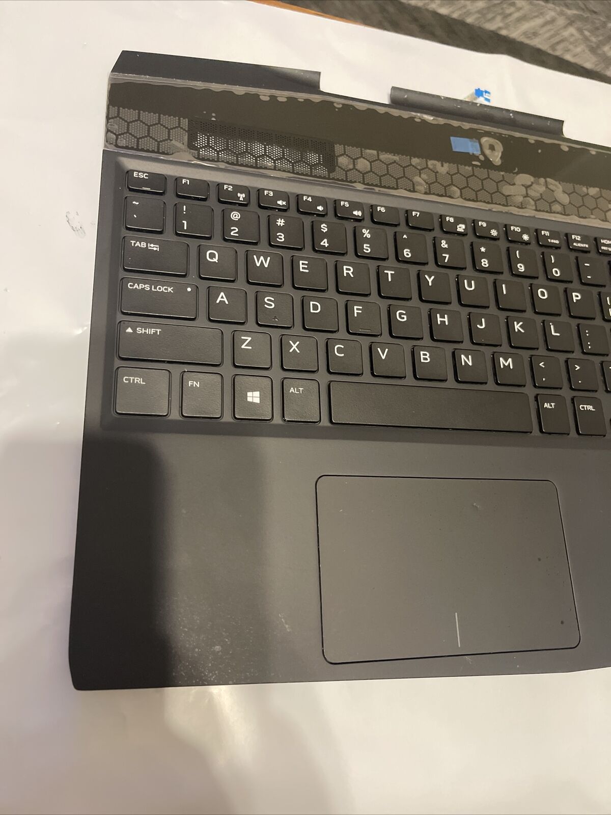 Genuine Dell Alienware M15 15.6" Laptop Palmrest Touchpad Keyboard VNPDJ  P4