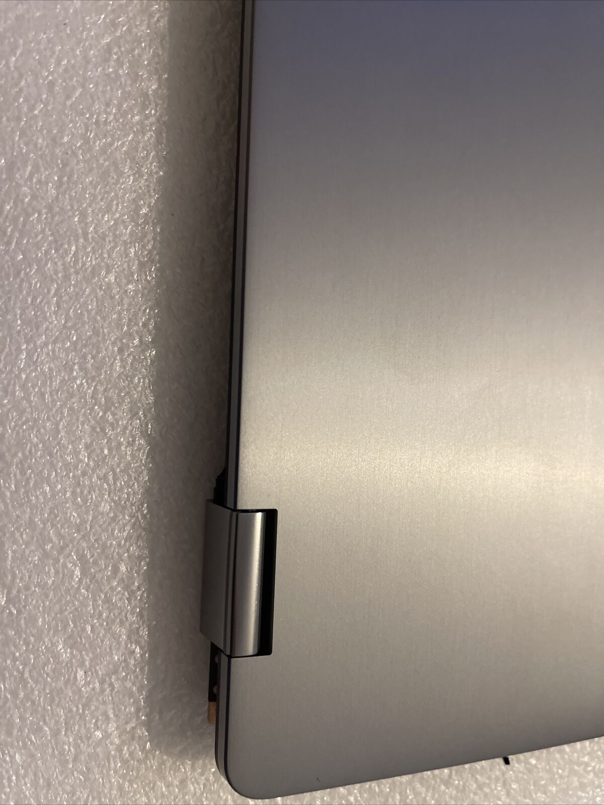 GENUINE DELL LATITUDE 9520 2-IN-1 15.6" FHD TOUCH SCREEN HINGES 2TY04 DKT39 H1L3