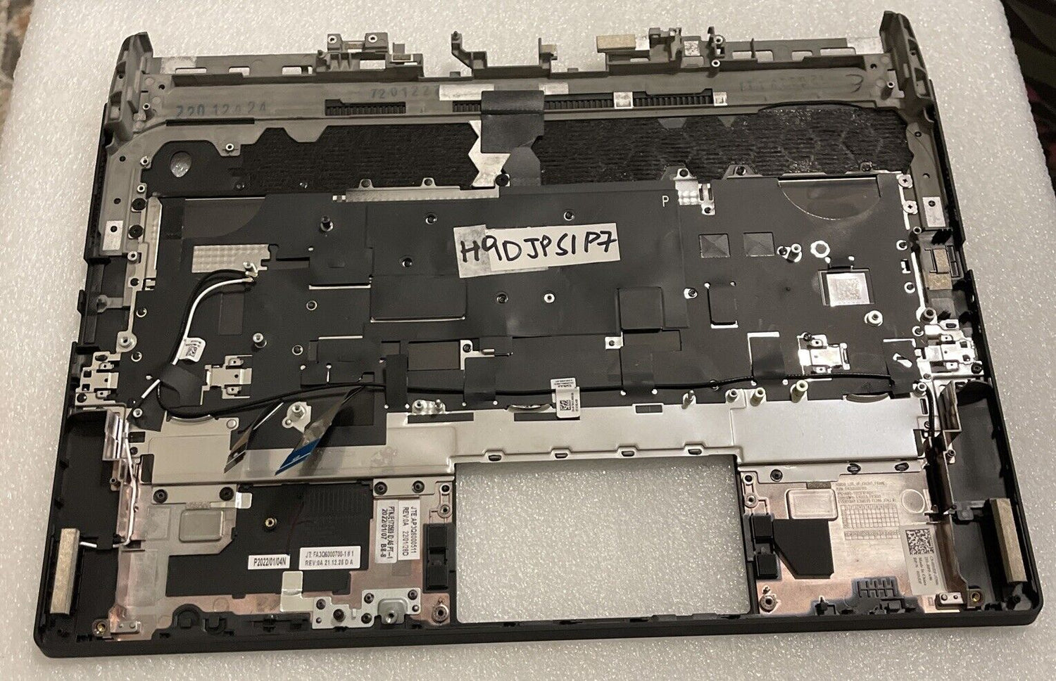 Dell Alienware M15 R7 Spanish Backlit Keyboard Palmrest DGWY5 H9JDP S1 P7