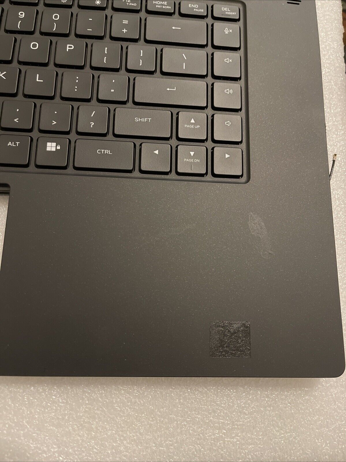 Genuine Dell M17 R5 AMD laptop palmrest RGB US Eng Backlit Keyboard 0VNRXH HK H2