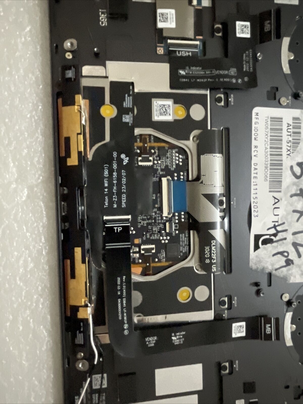 Dell Latitude 9440 2IN1 Palmrest Touchpad W/ Backlit US keyboard 57XY2 H1 P9