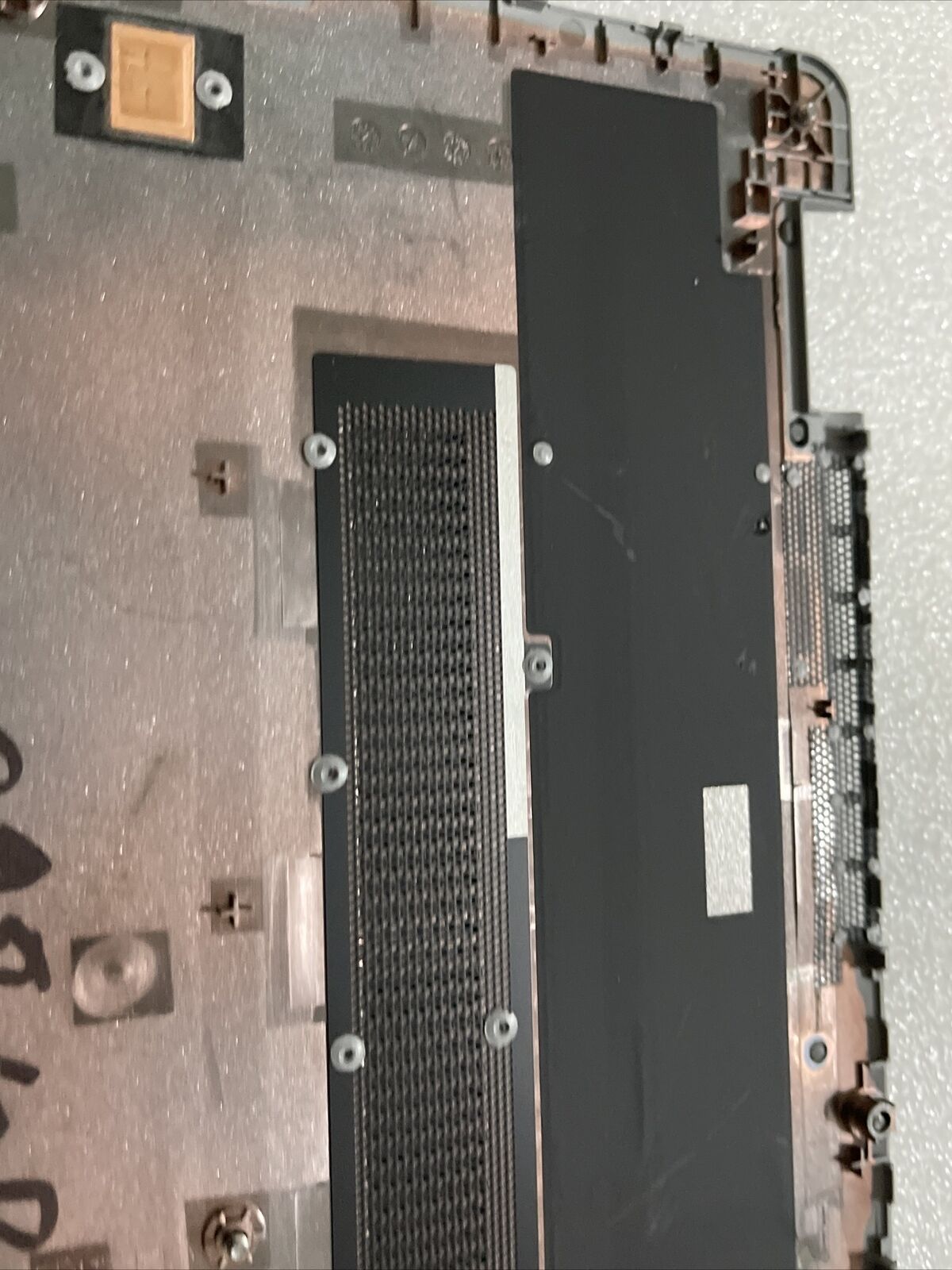 Genuine OEM Dell Latitude 5320 E5320 Bottom  Base Lower Cover 98GR5 007N8 H1 B6