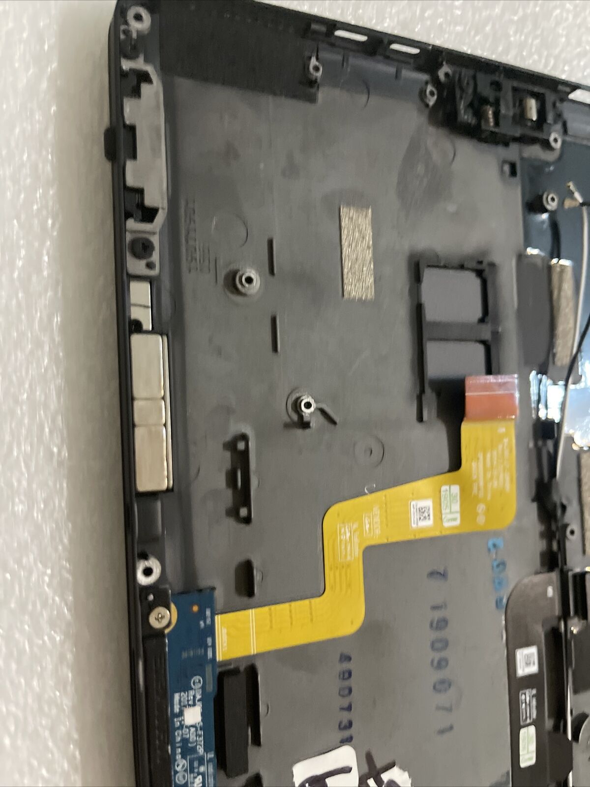 GENUINE DELL  LATITUDE 12 5290 LCd Top Back Cover Extras Black T17G TKR19 H5 B7