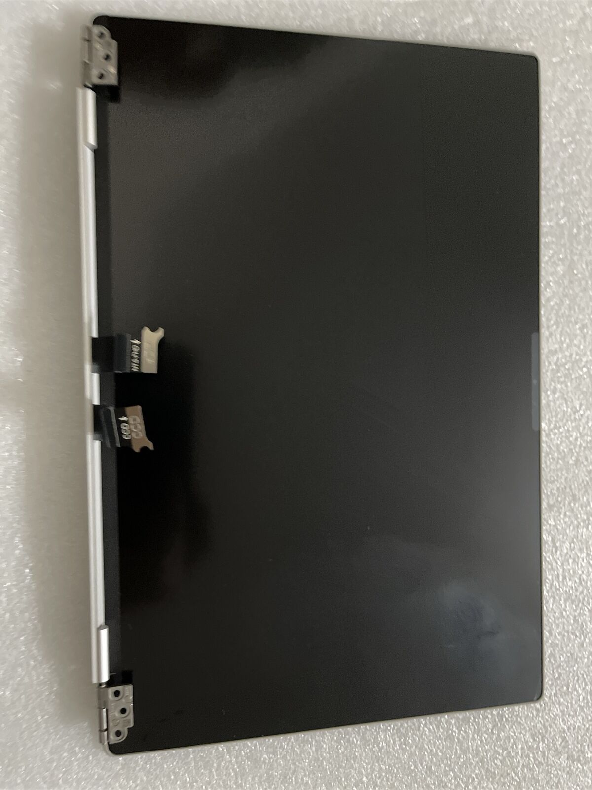 Defective broken Dell XPS 9320 Plus 13.4" FHD LCD Non Touch  Silver 07G0RW K4J4