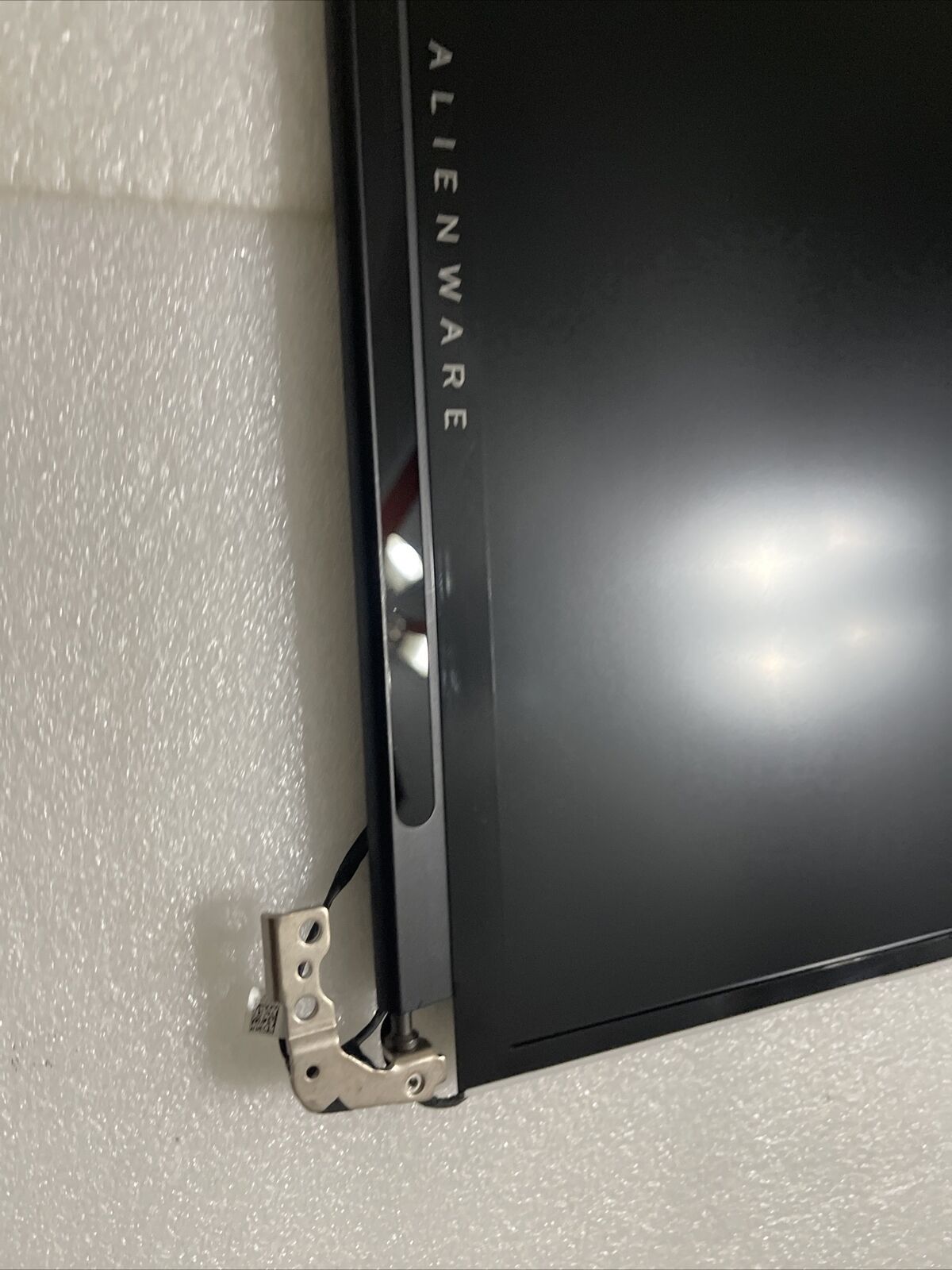Genuine Dell Alienware Area 51m R2 UHD LCD Screen Asembly GF49X 74D90 1G01T R1L6