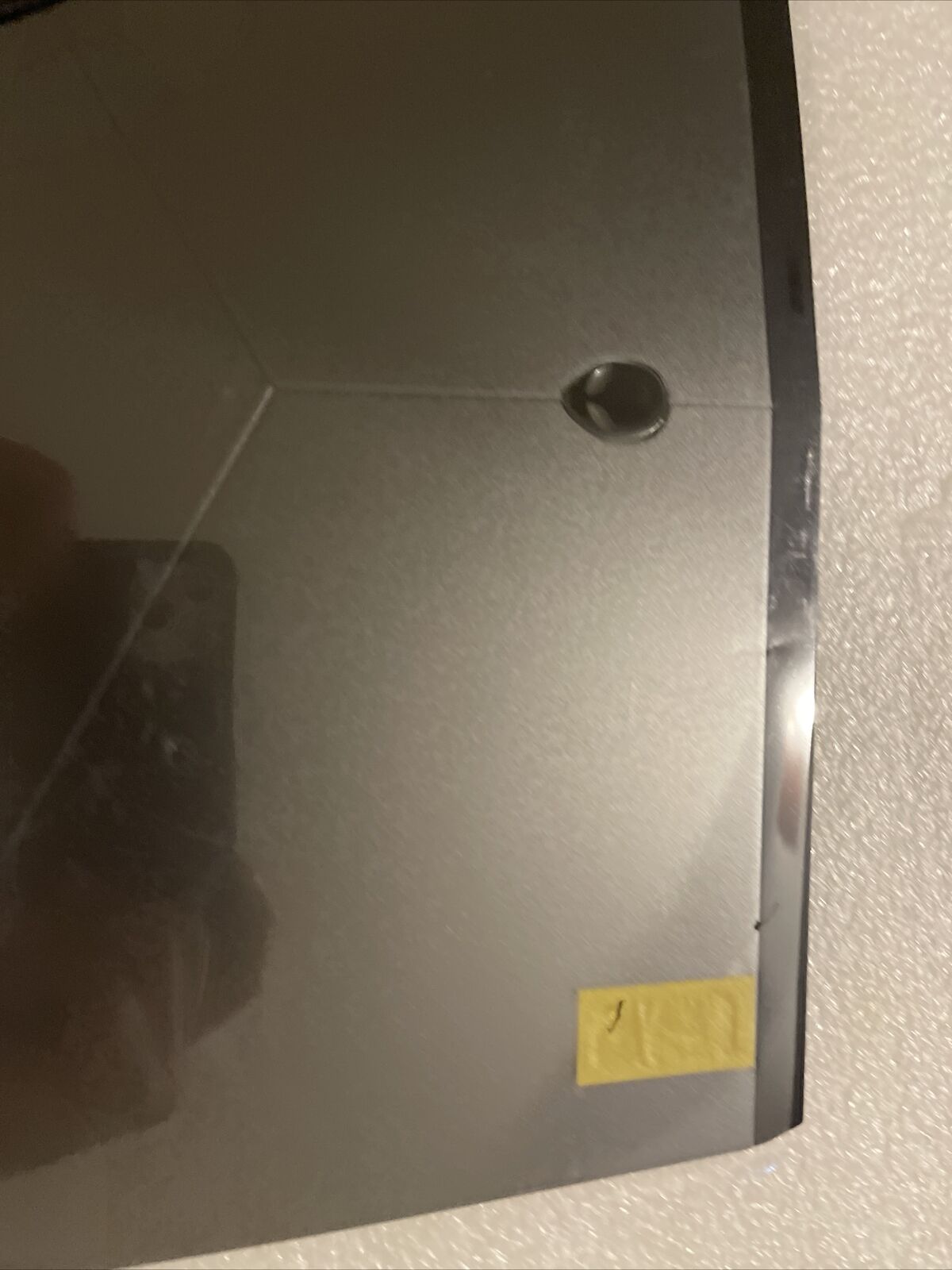 NEW!! GENUINE DELL Alienware 13 R3 13.3" LCD Lid Back Cover  PRMNV  H4 B9