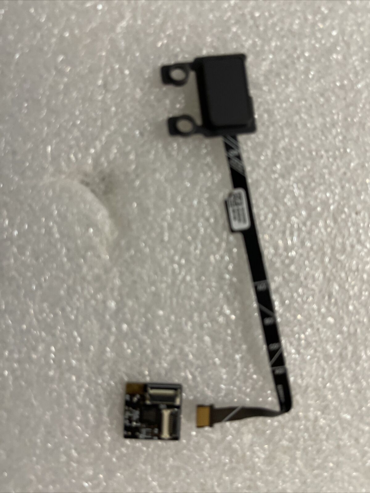 Genuine Dell Inspiron 7390 2-in-1 Fingerprint Reader Circuit Board CKHXH H1 B1