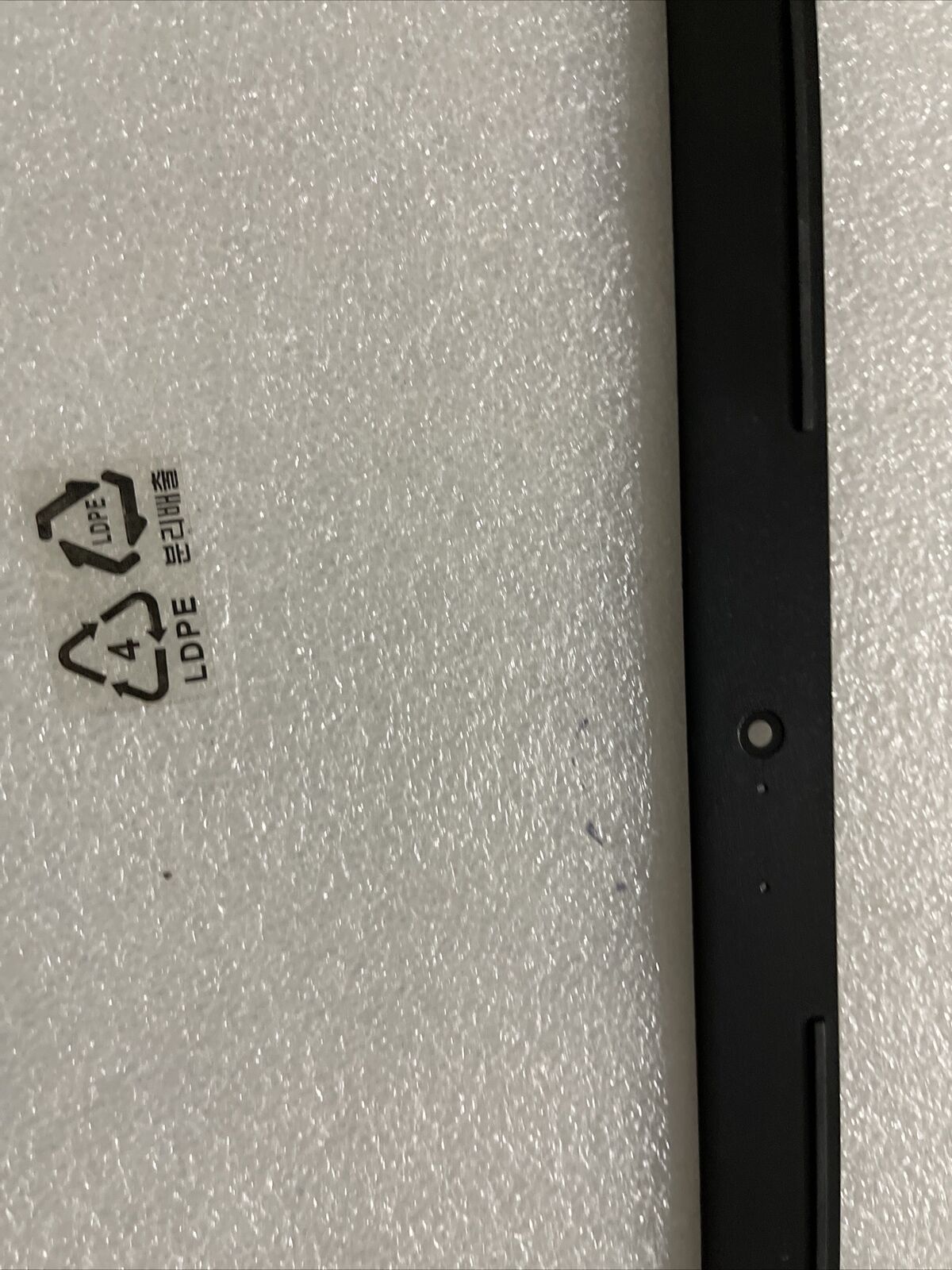 Genuine  Dell Inspiron 3000 3482 3482 3493 14" Laptop LCD Bezel Y5J01 0Y5J01 N4