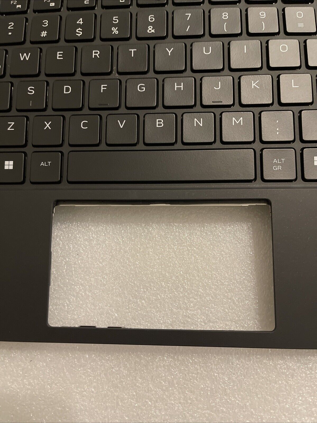 Dell Alienware M15 R7 Spanish Backlit Keyboard Palmrest DGWY5 H9JDP PK P6