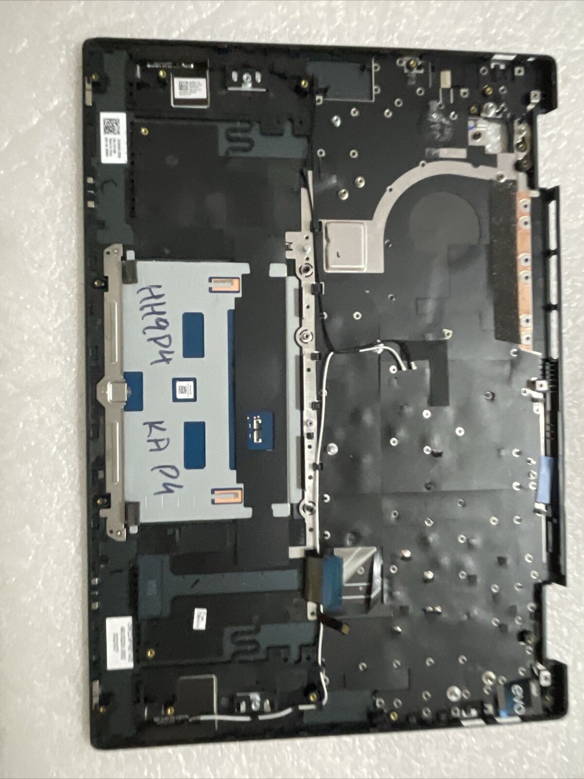 DELL INSPIRON 7620 2in1 Laptop PALMREST US BCL KEYBOARD HH9P4 KaP4 Dented Corner