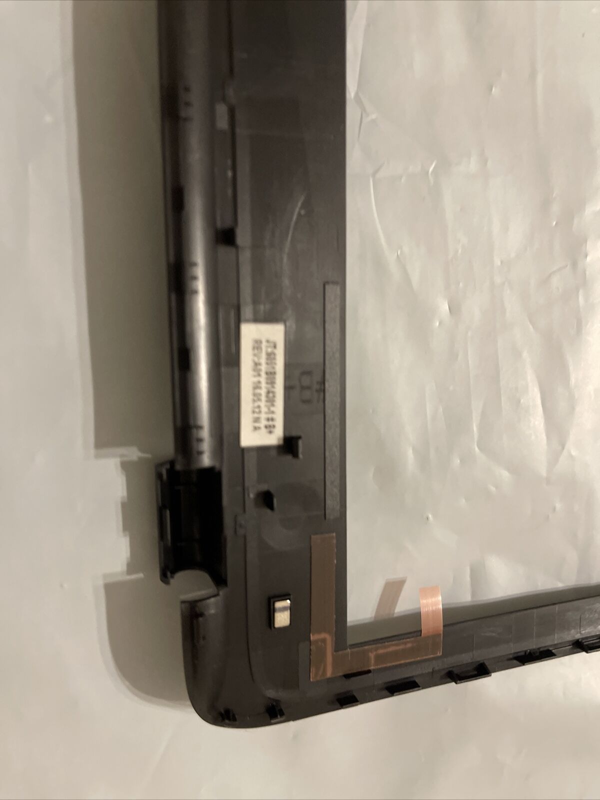 New Genuine HP  Hwlewlett Packard Laptop DISPLAY BEZEL - 735781-001 735781 ata