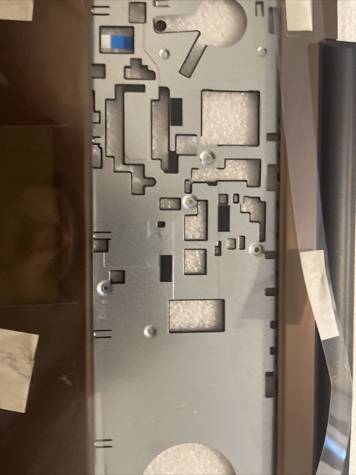 NEW GENUINE Dell Inspiron M731R 5735 Palmrest Touchpad BROWN 64FF6 H2 P5