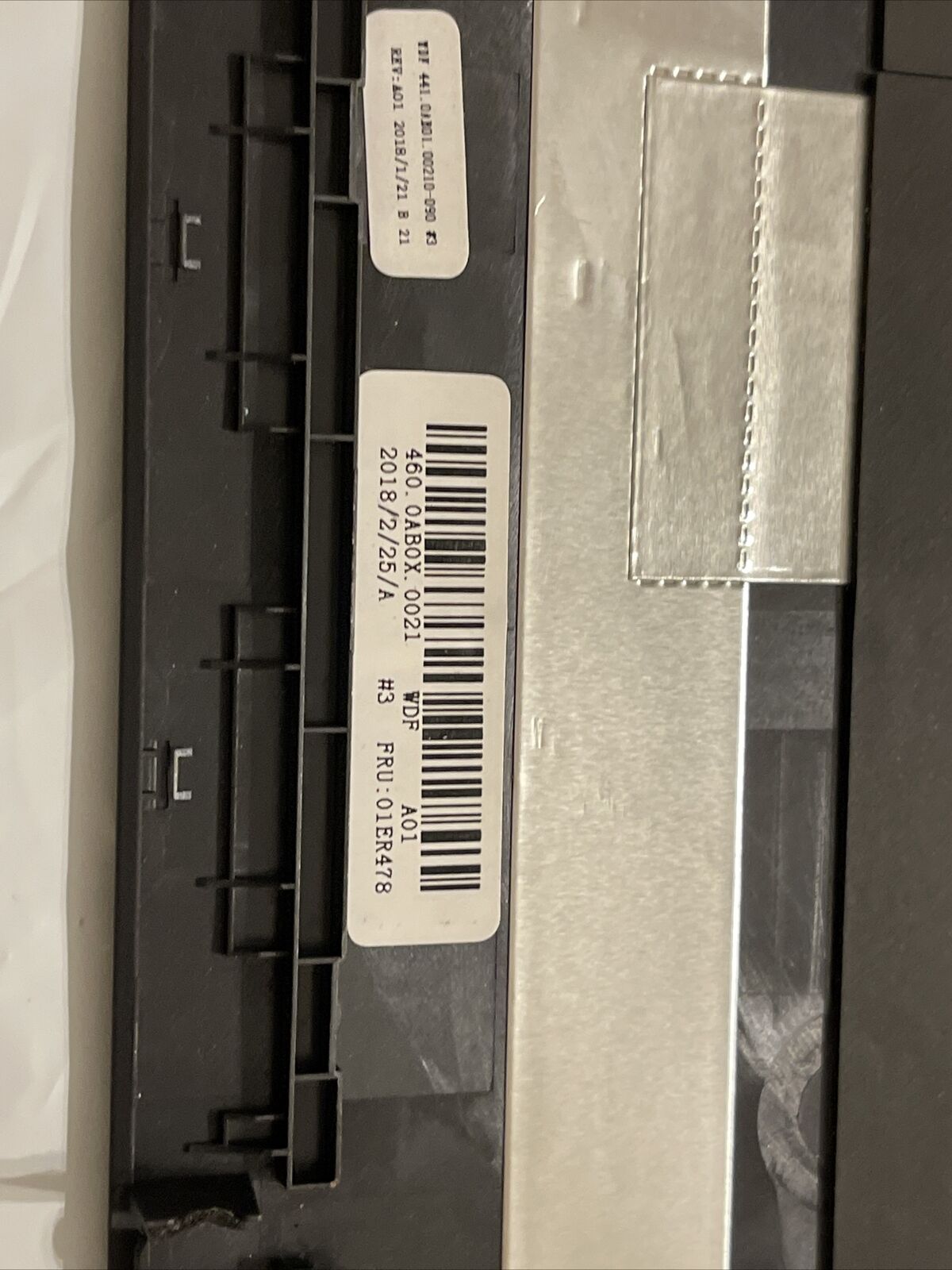 Lenovo Thinkpad T570 P51S Top LCD Back Cover Rear Touch Grade B 01ER478 ata D4