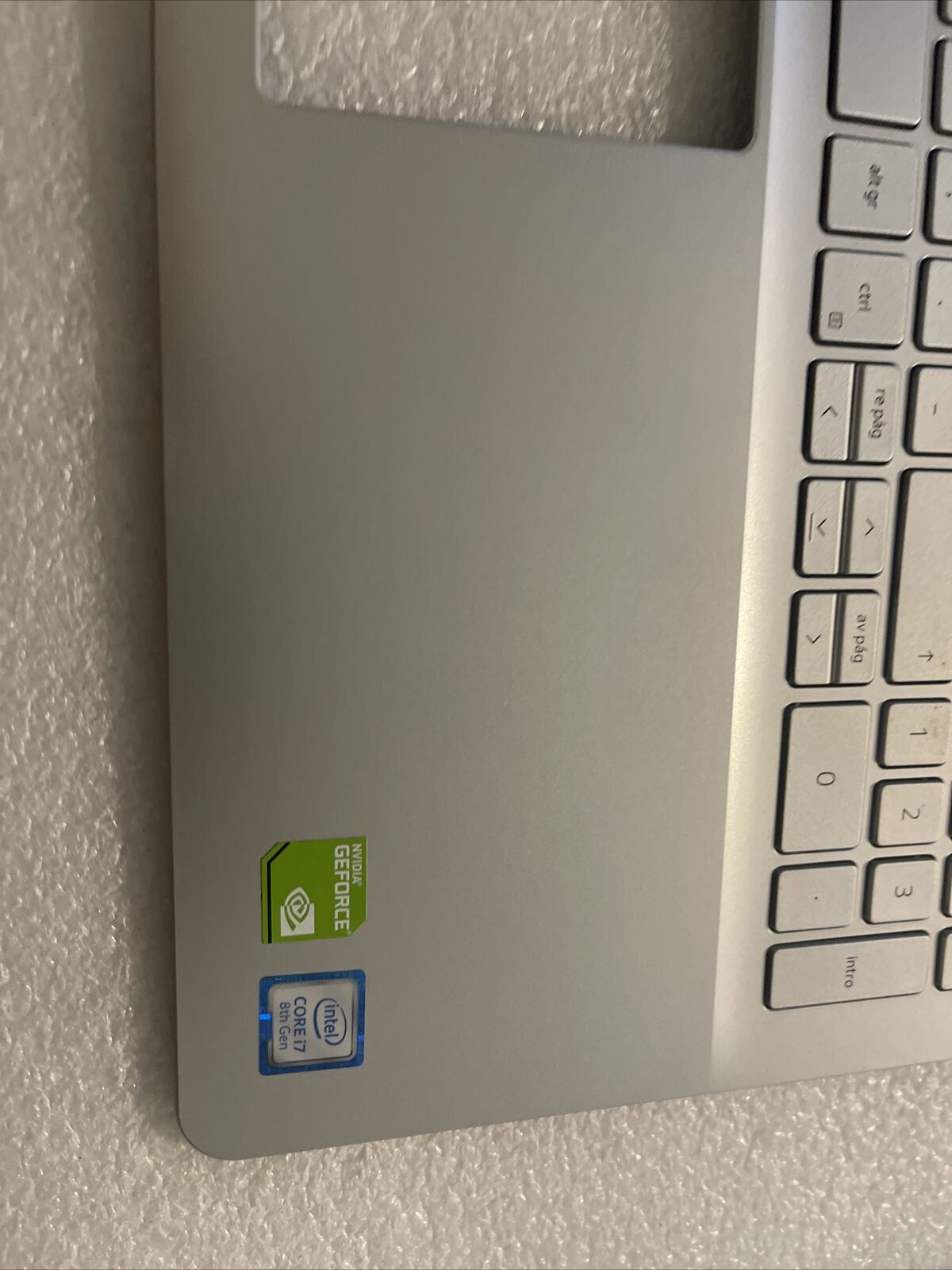 Dell Inspiron 15 5584 Laptop Palmrest Spanish Backlit Keyboard D27G0 DFX5J S2 P5