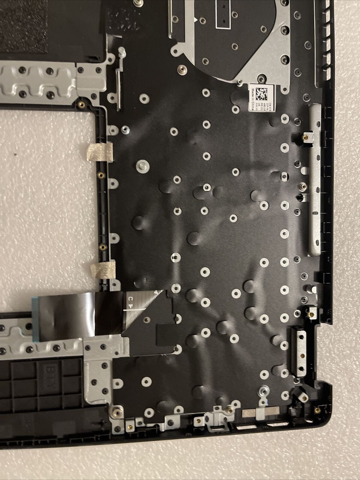 Genuine Dell Latitude 3520 Laptop Palmrest US ENGLISH Keyboard DJP76 H1 P6