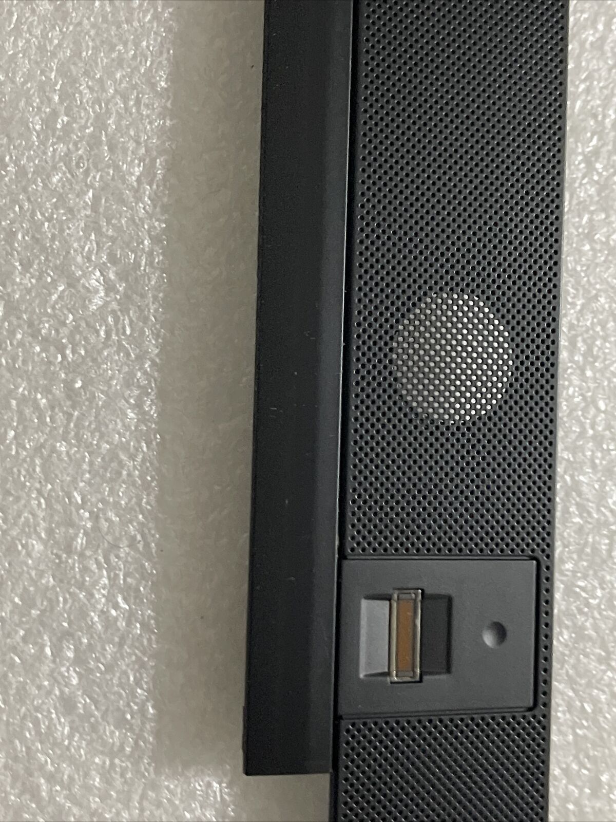 Dell Precision M6500 Center Media Bezel Panel Power Button Fingerprint RDR FRNJN