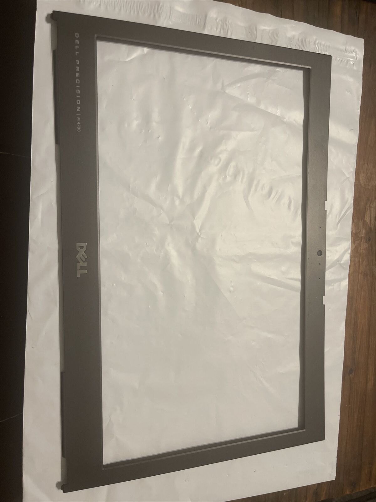 Genuine Dell Precision M4700 LCD Front Trim Bezel W/ Cam Port - G7HYV 0G7HYV N3