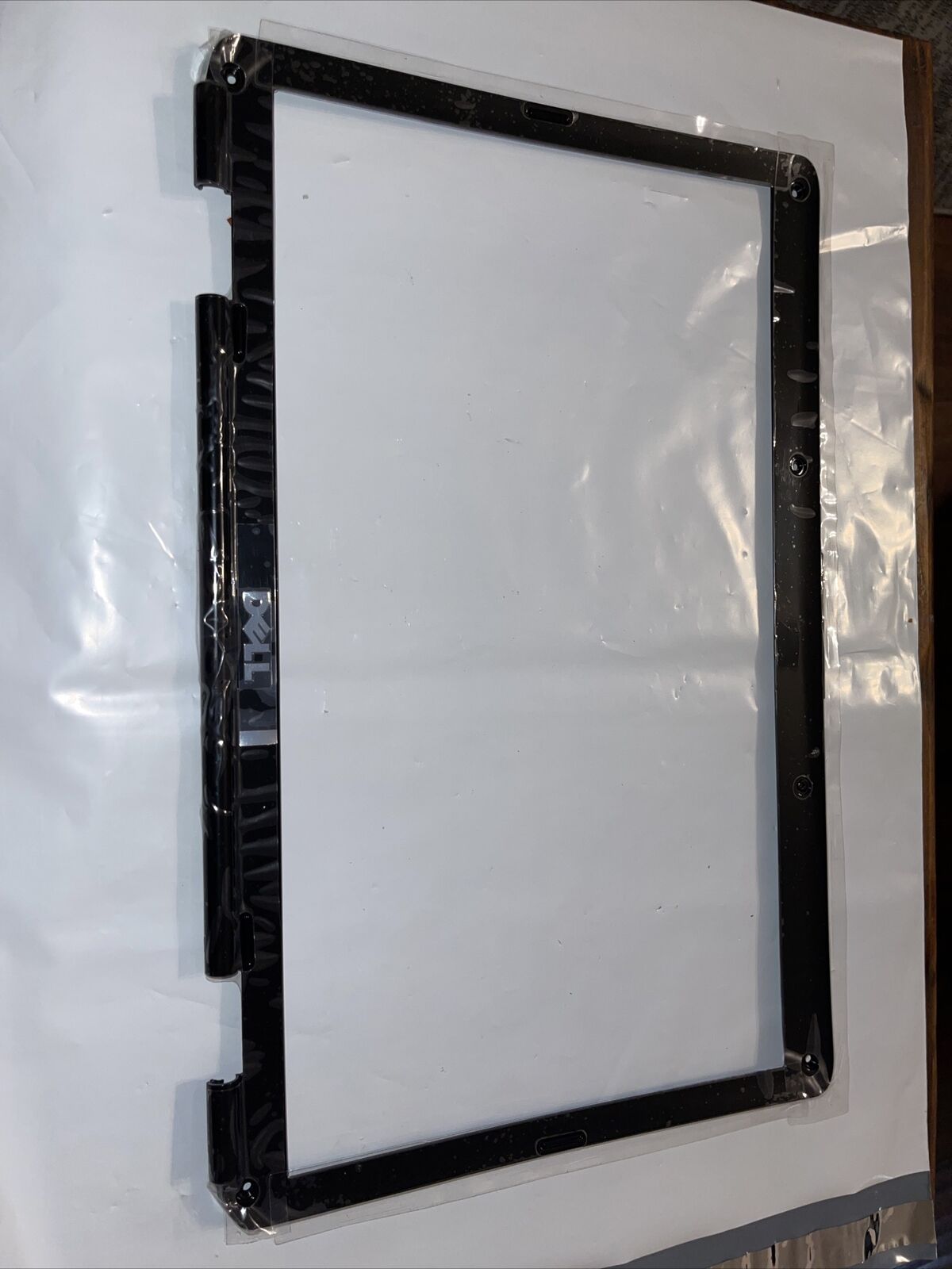New Genuine Dell Inspiron LCD Front Bezel Cover 1545 1546 Shell 0N646J 0M685J H1