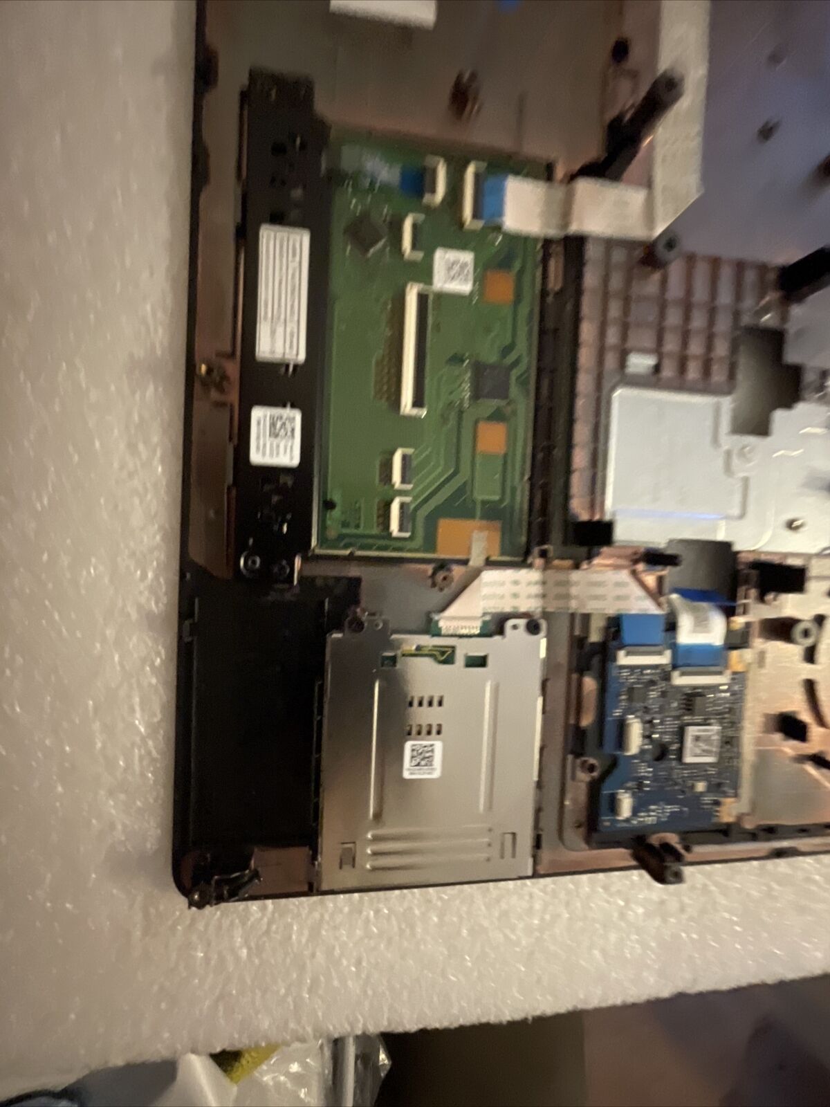 Oem Dell Precision 7510/7520 Palmrest Touchpad Smart Card Reader 0A166PV S1 P5
