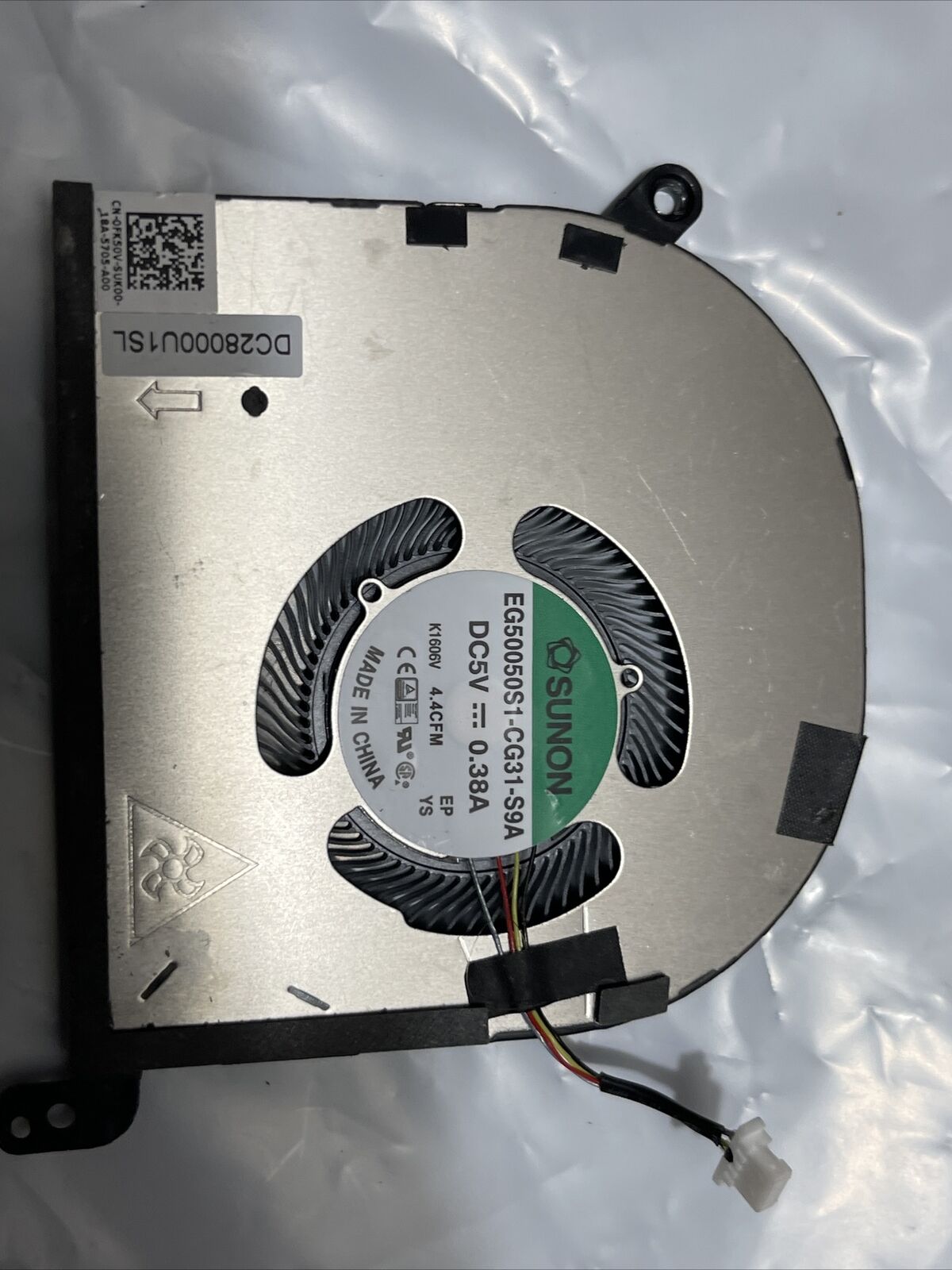 Genuine Dell XPS 15 9510 Precision 5560 COOLING FAN 0FK50V FK50V P2