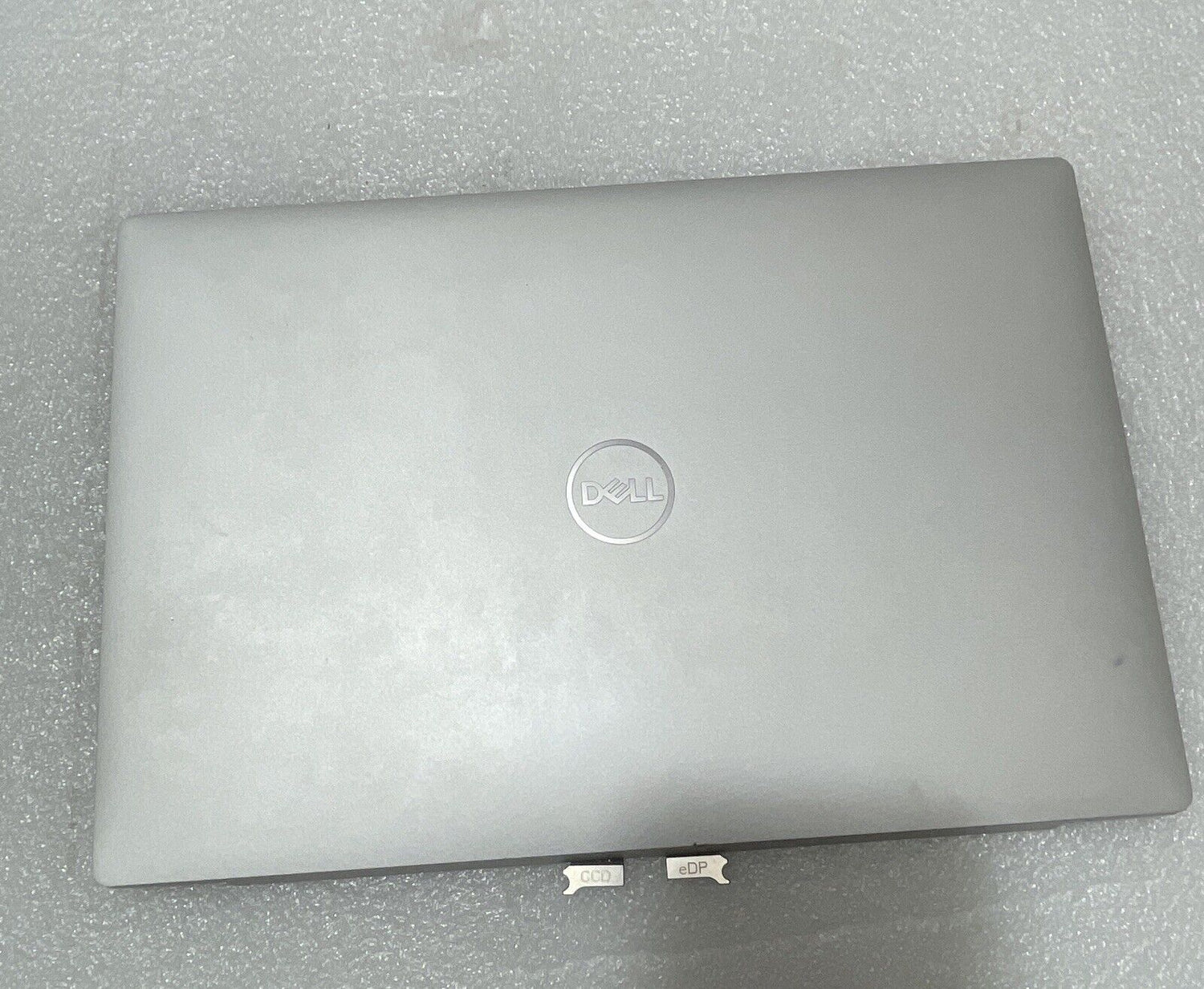 Defective Broken XPS 9320 Plus 13.4" Oled  LCD Touch Screen  Silver 7G0RW NS D3
