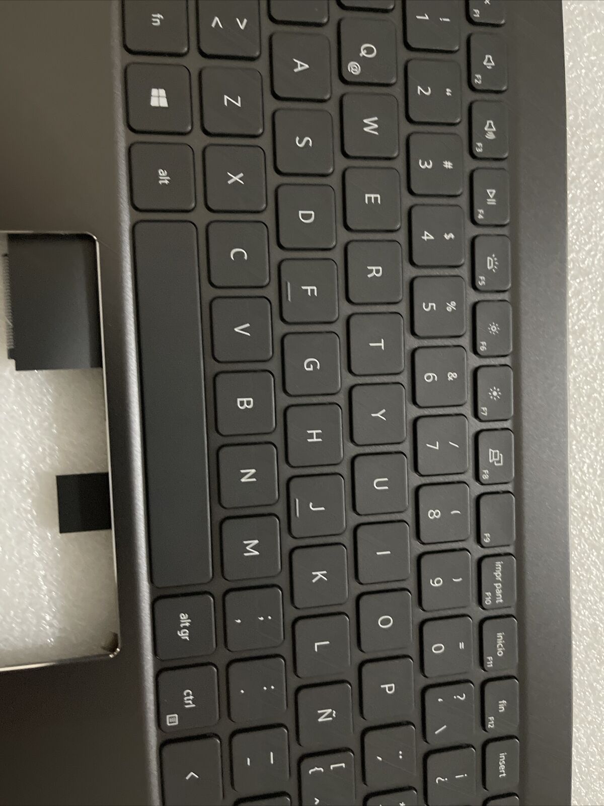 Genuine Dell Vostro 5310 Palmrest  Spanish Backlit Keyboard WYT28 H1 P9 Grade A