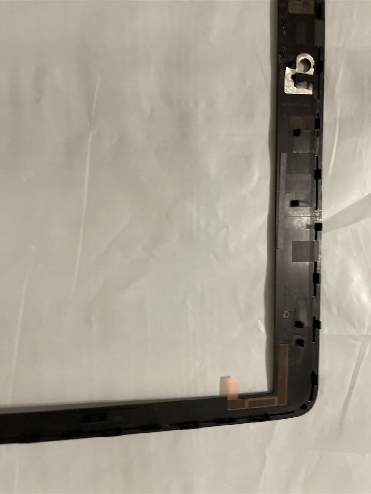 New Genuine HP ZBook LCD Bezel With webcam hole 1510B1665402 730953-001 730953