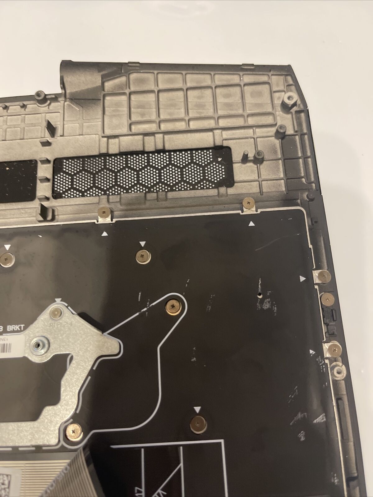 Genuine Dell Alienware M15 15.6" Laptop Palmrest Touchpad Keyboard VNPDJ P4 T3
