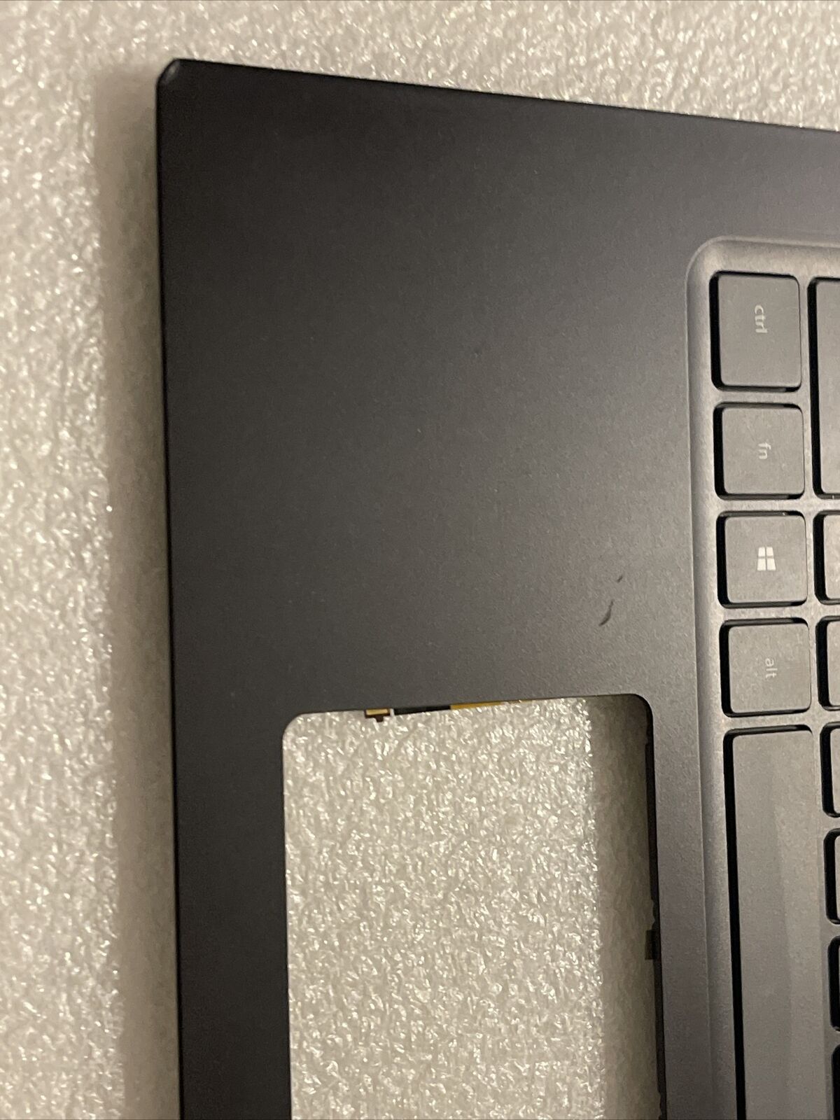 Dell Vostro 14 5490  Palmrest US EnglishKeyboard V5490 TC3CH H1 T1 Dented Corner