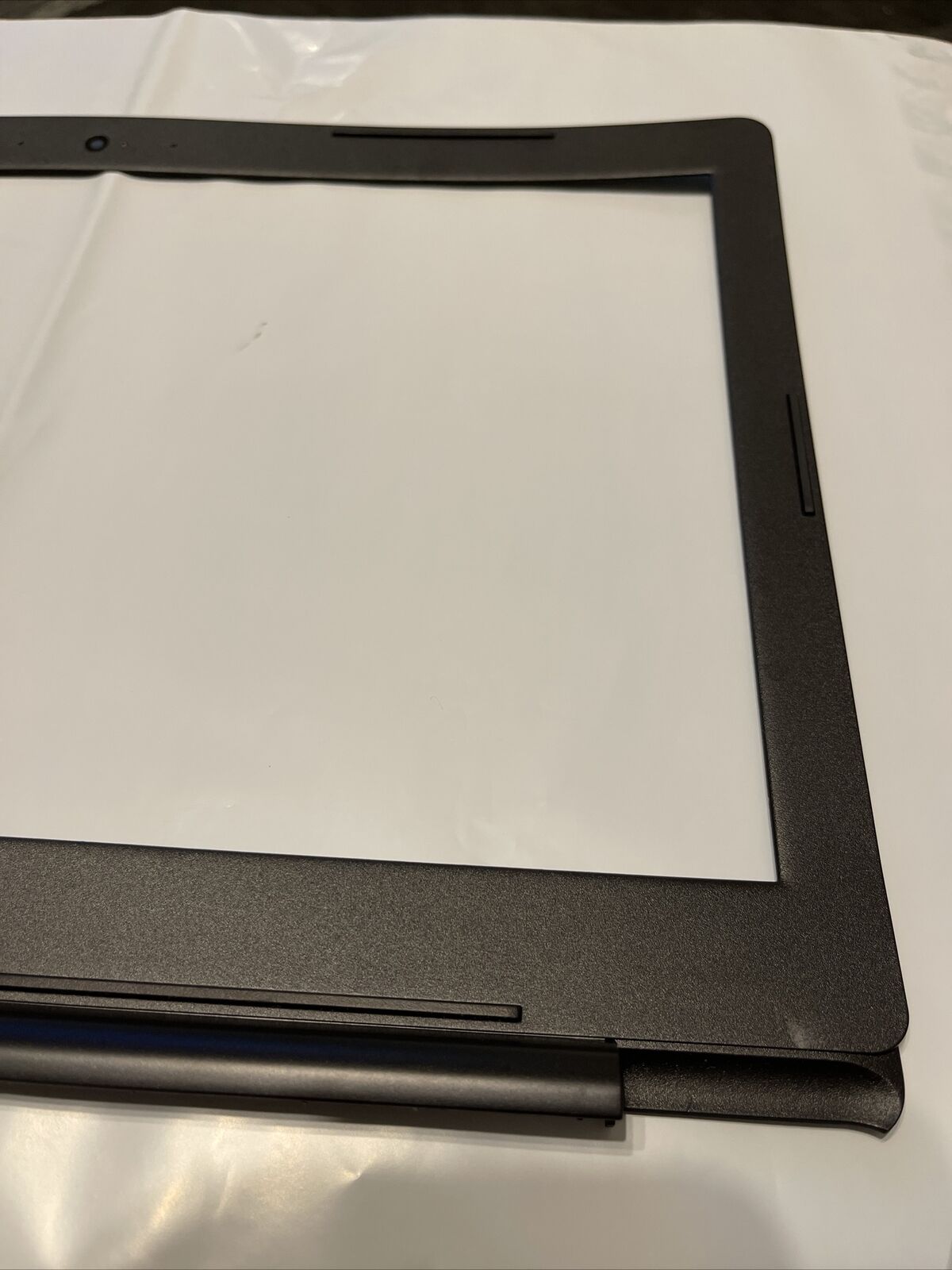 Dell Inspiron G3 15 3579 Laptop Lcd front Bezel Cover  N8X5G  0N8X5G N1
